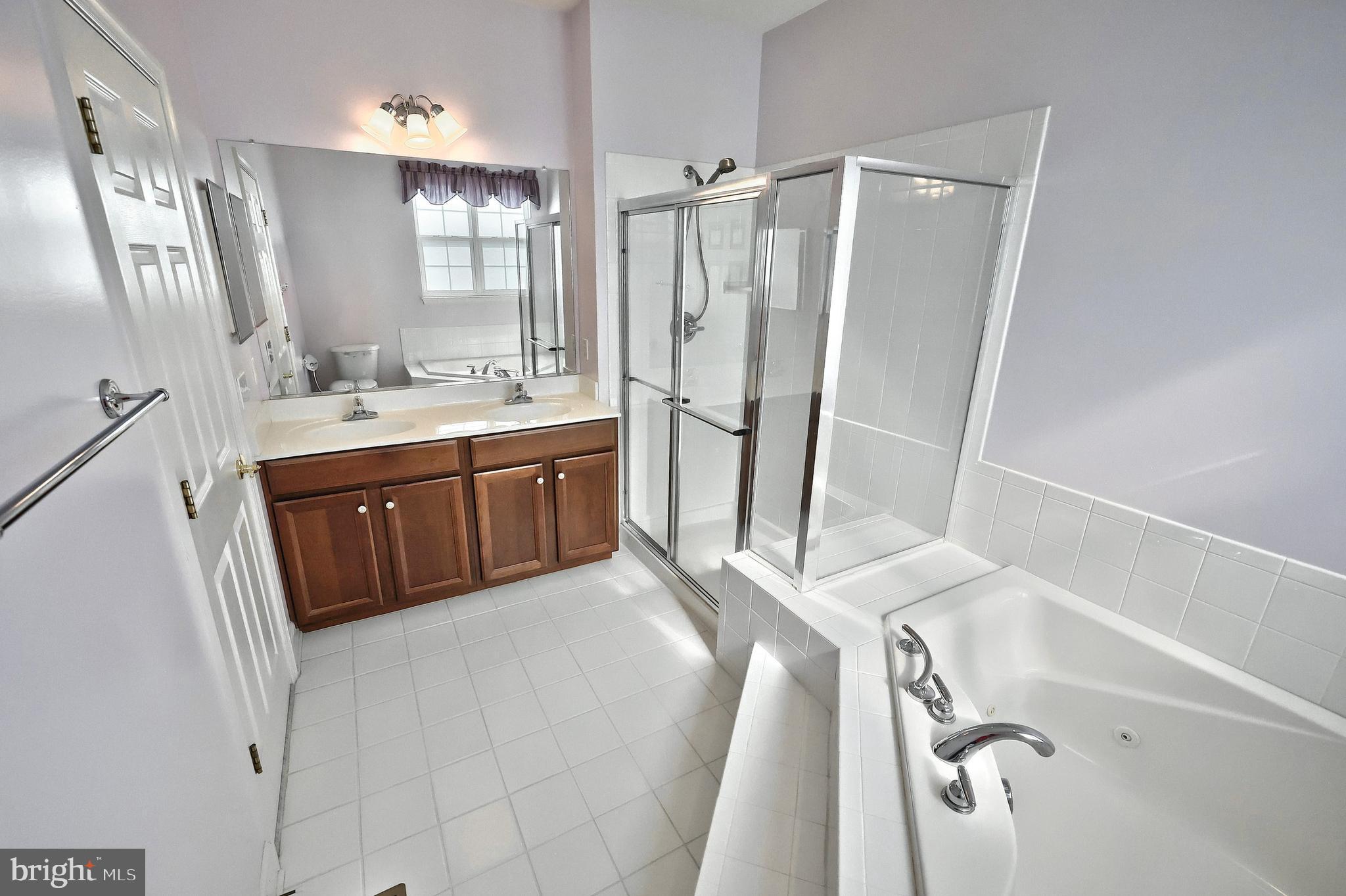 HIGH POINTE AT ROJEN FARMS - Residential