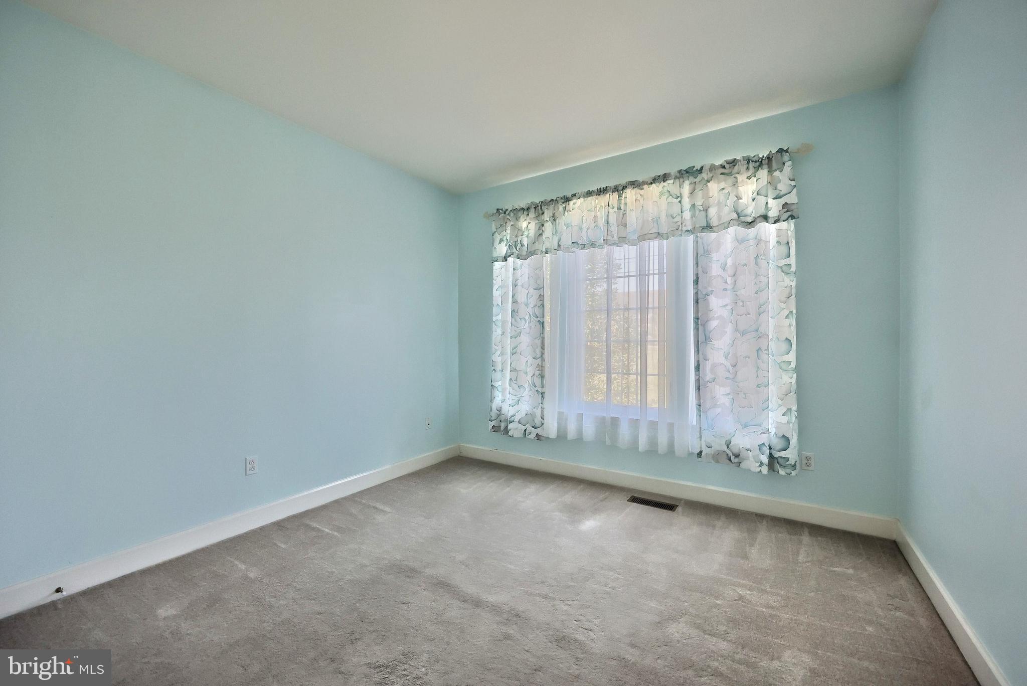 HIGH POINTE AT ROJEN FARMS - Residential