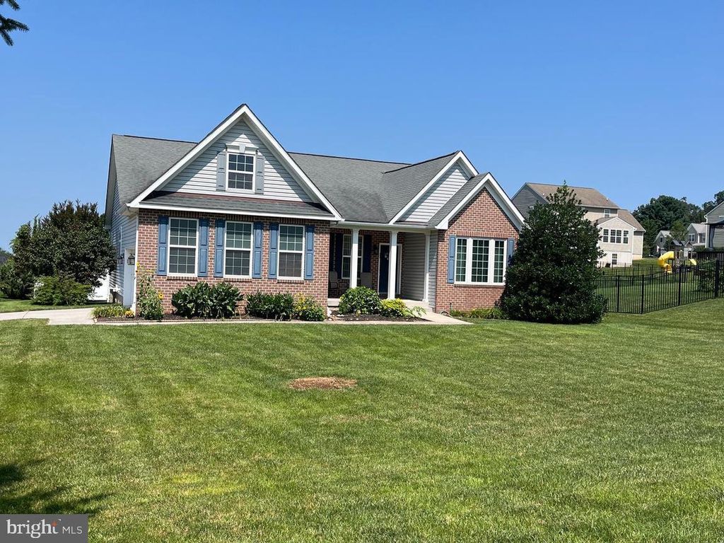 Photo of 11 Joshua Drive, HANOVER, PA 17331 (MLS # PAYK2086522)
