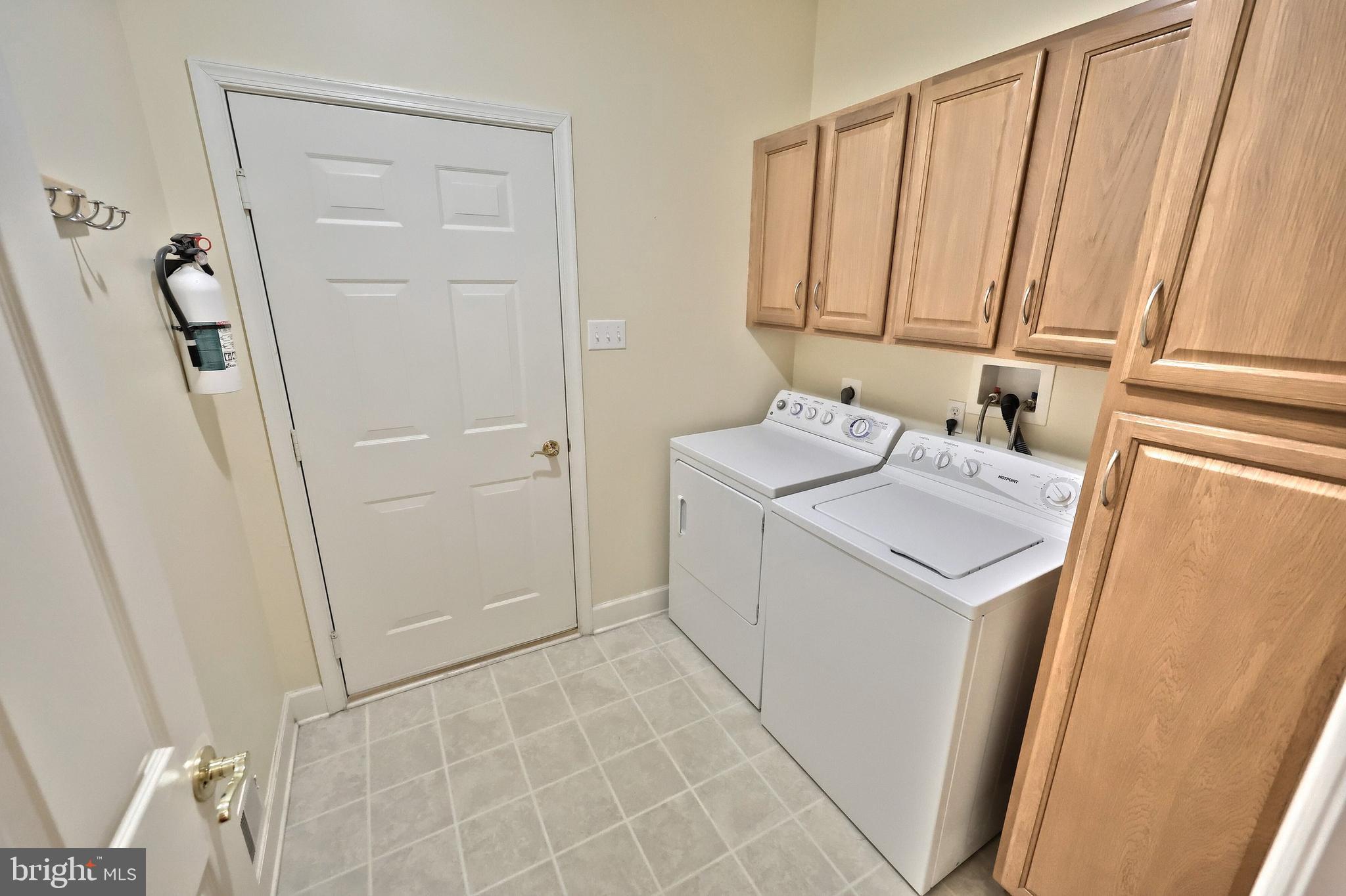 HIGH POINTE AT ROJEN FARMS - Residential