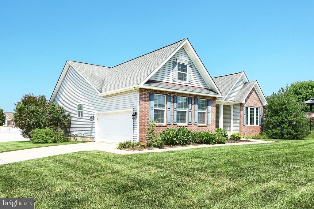 Photo of 11 Joshua Drive, HANOVER, PA 17331 (MLS # PAYK2086522)