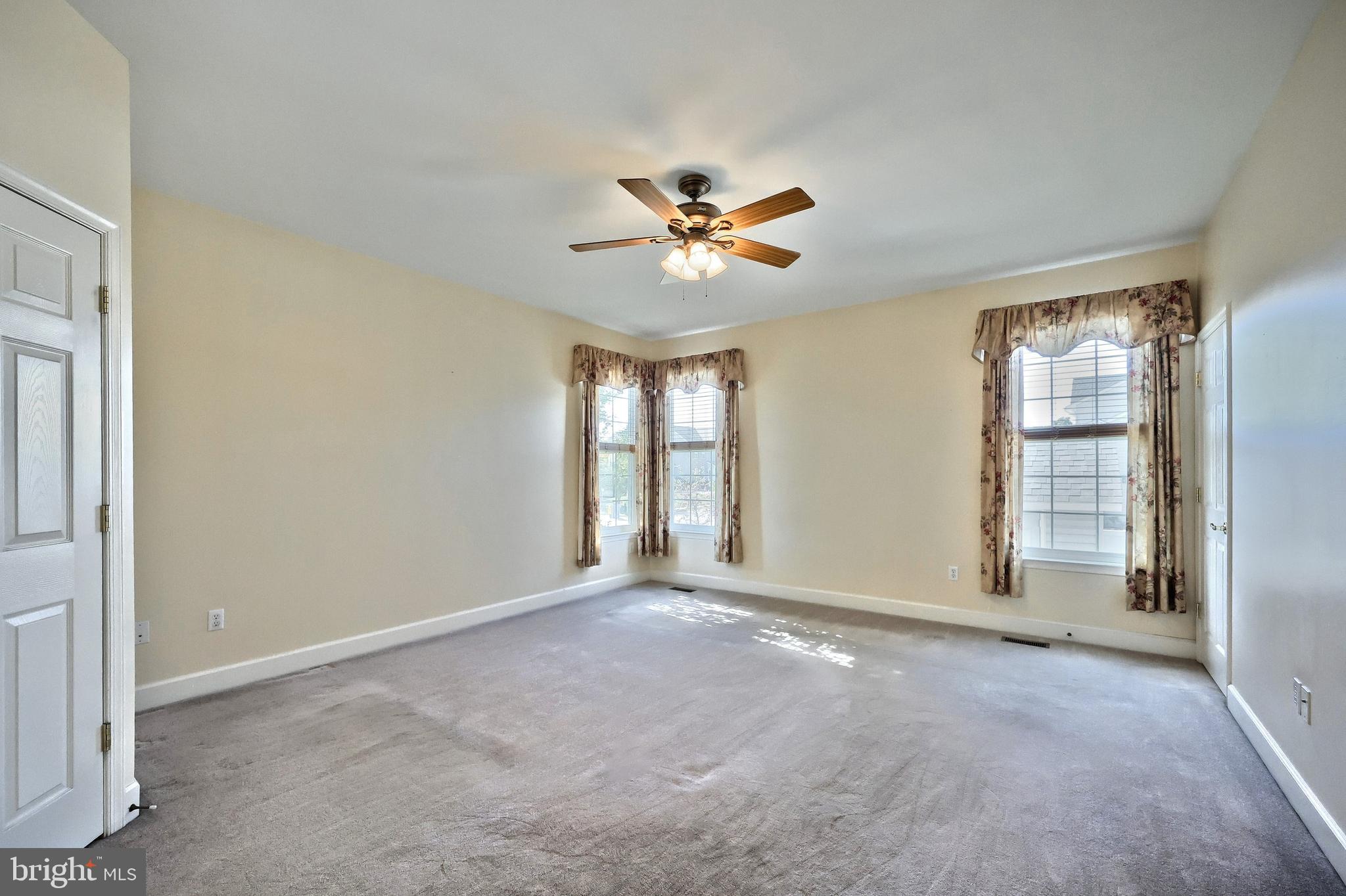 HIGH POINTE AT ROJEN FARMS - Residential