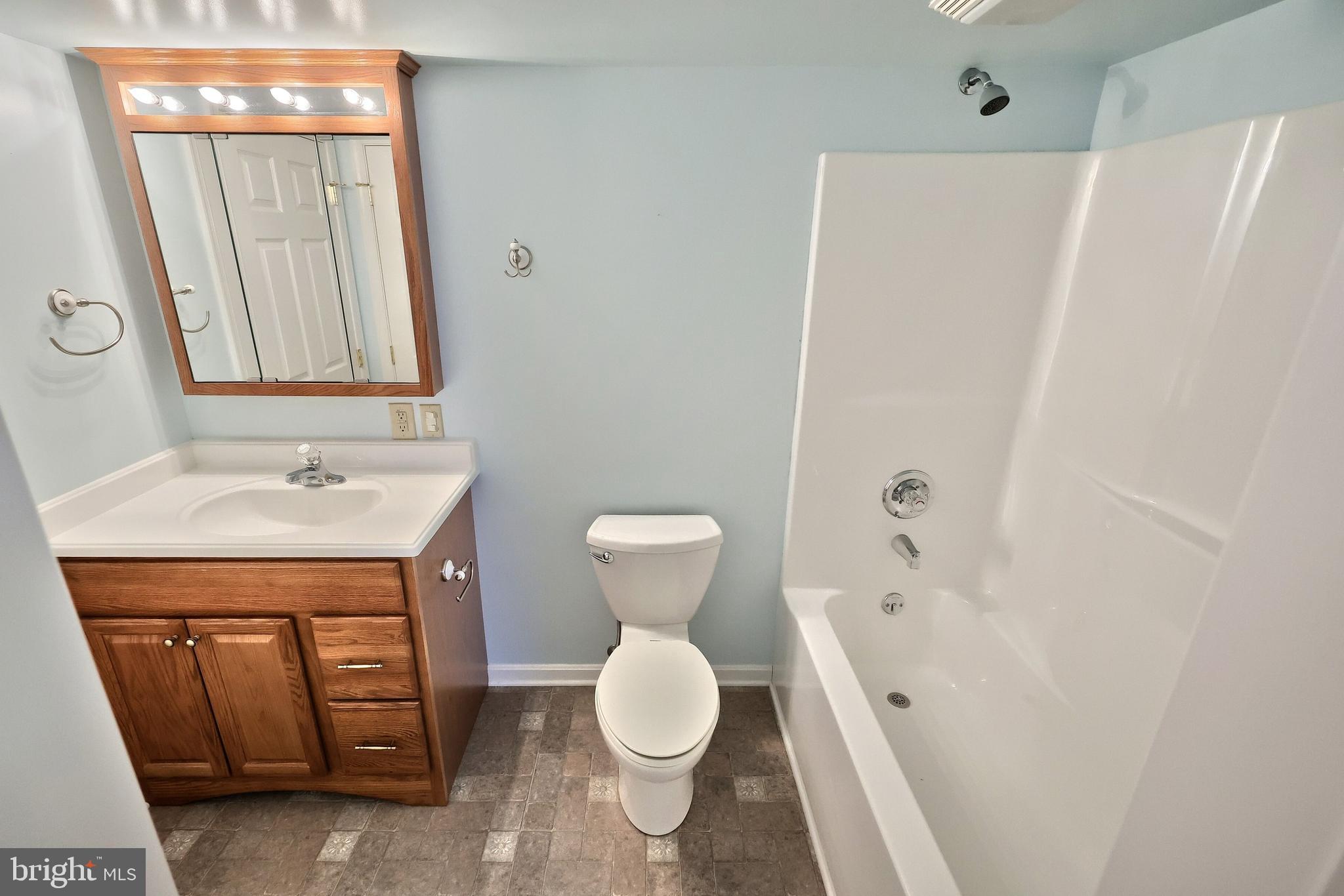 HIGH POINTE AT ROJEN FARMS - Residential