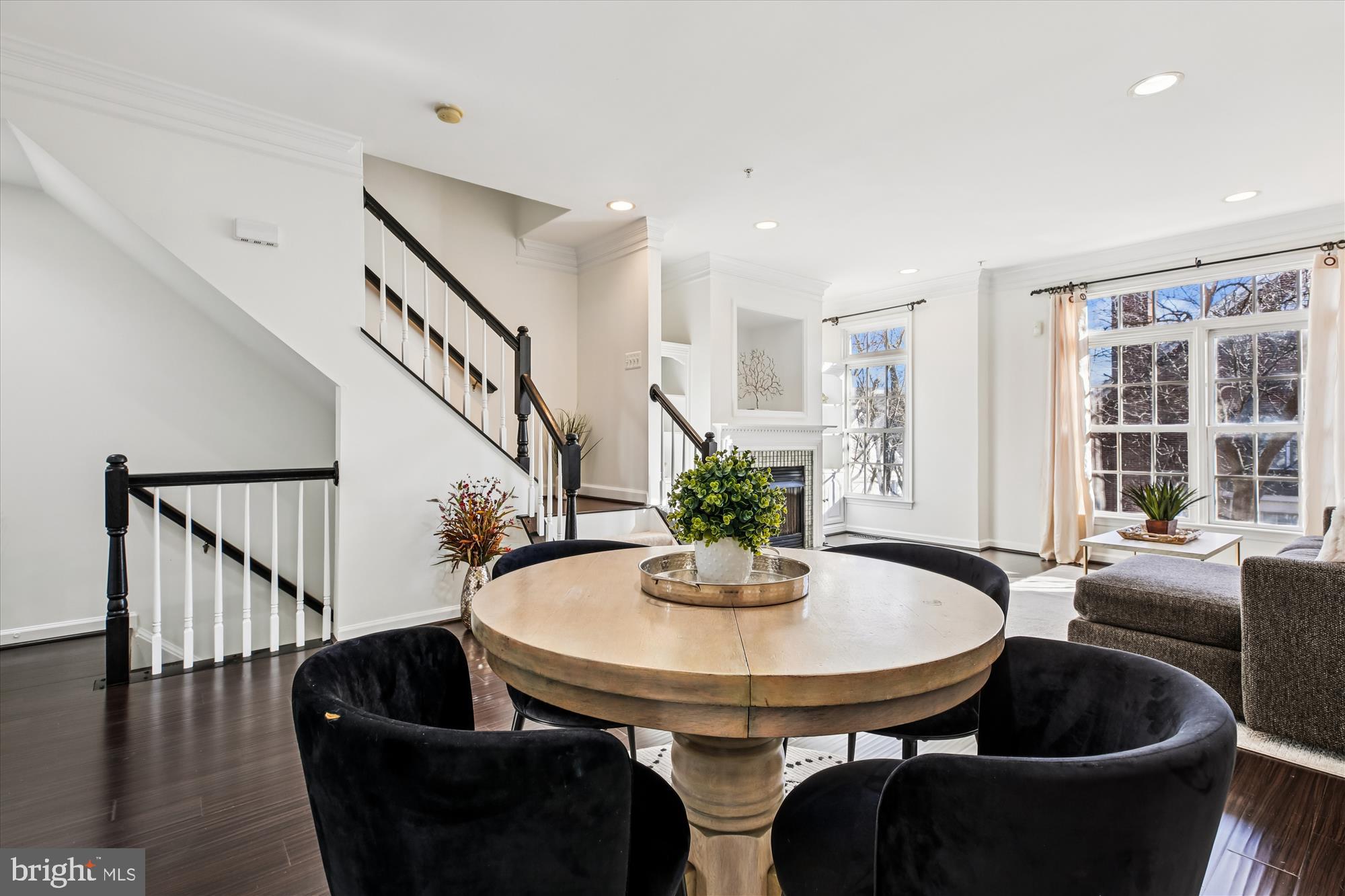 FALLSGROVE - Residential