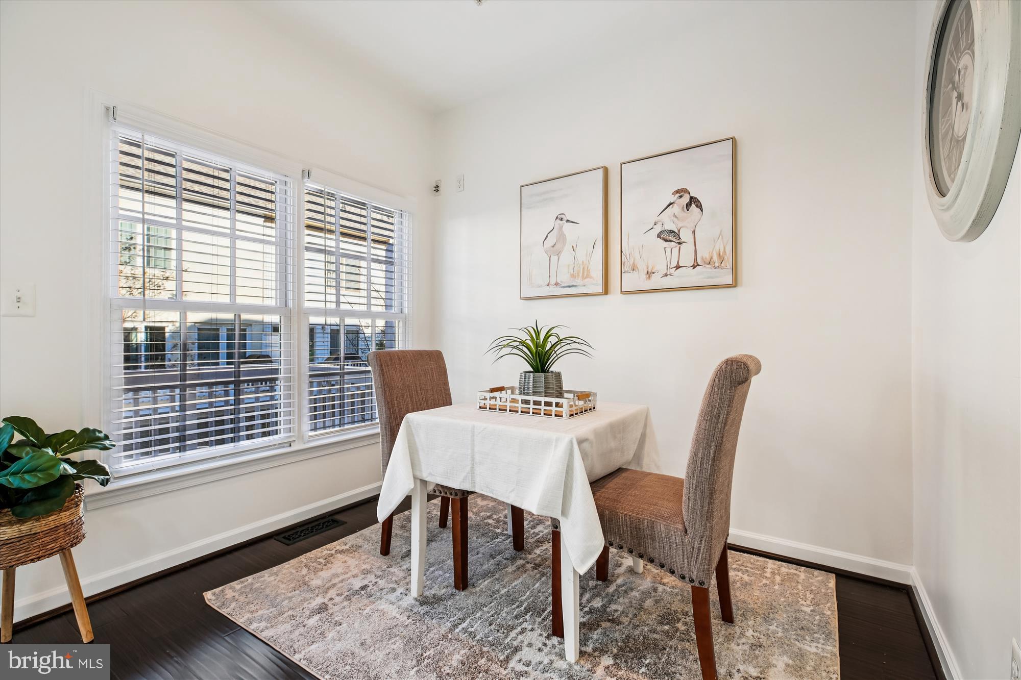 FALLSGROVE - Residential