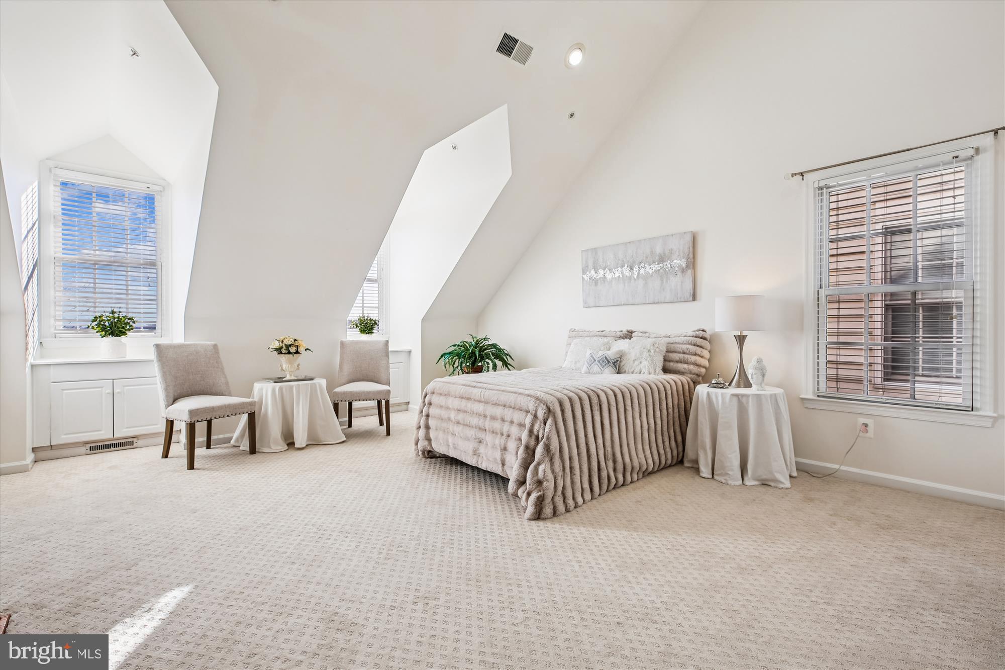 FALLSGROVE - Residential