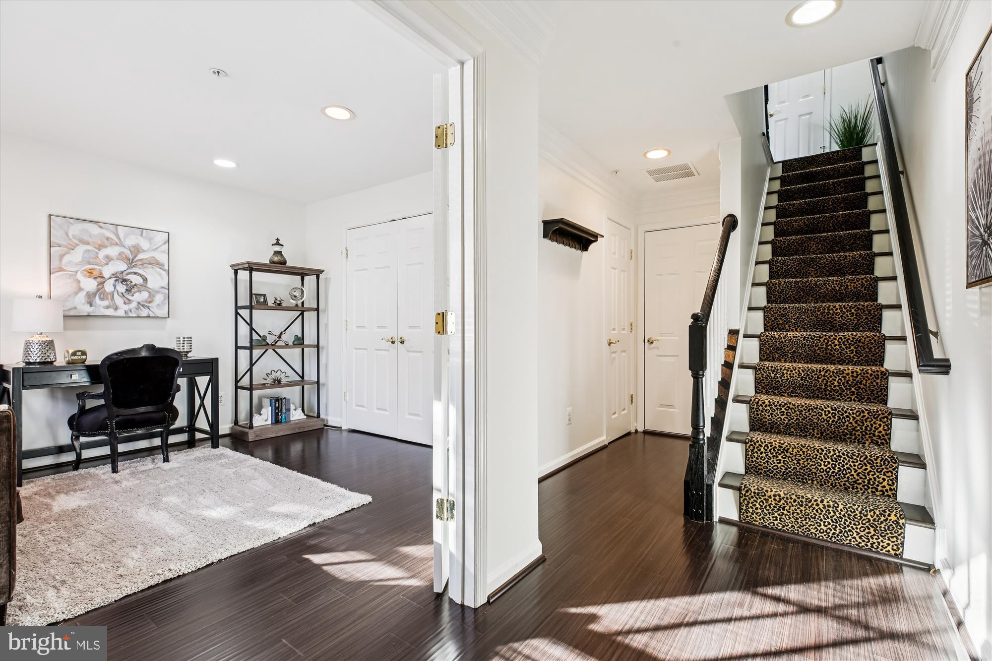 FALLSGROVE - Residential