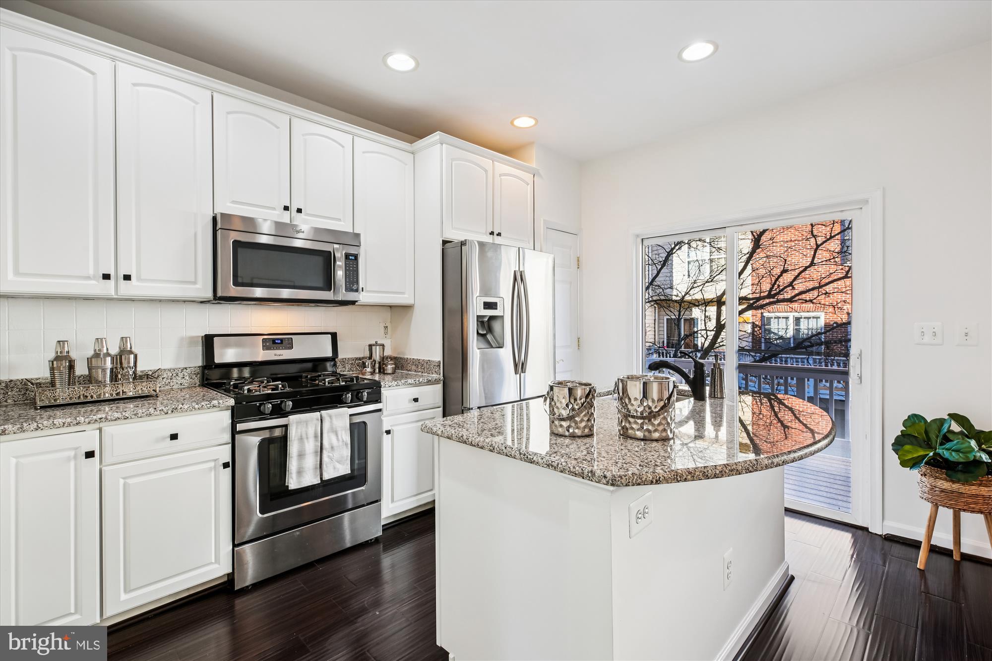 FALLSGROVE - Residential