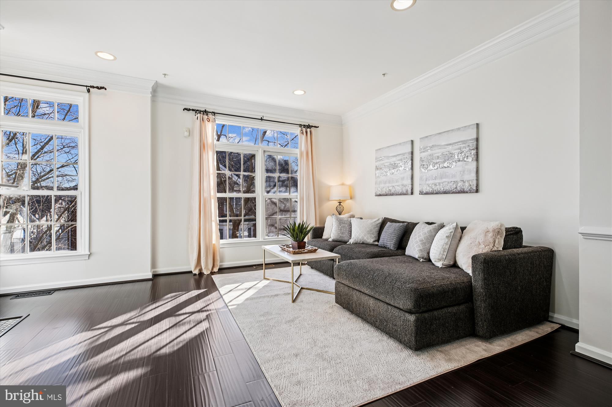 FALLSGROVE - Residential