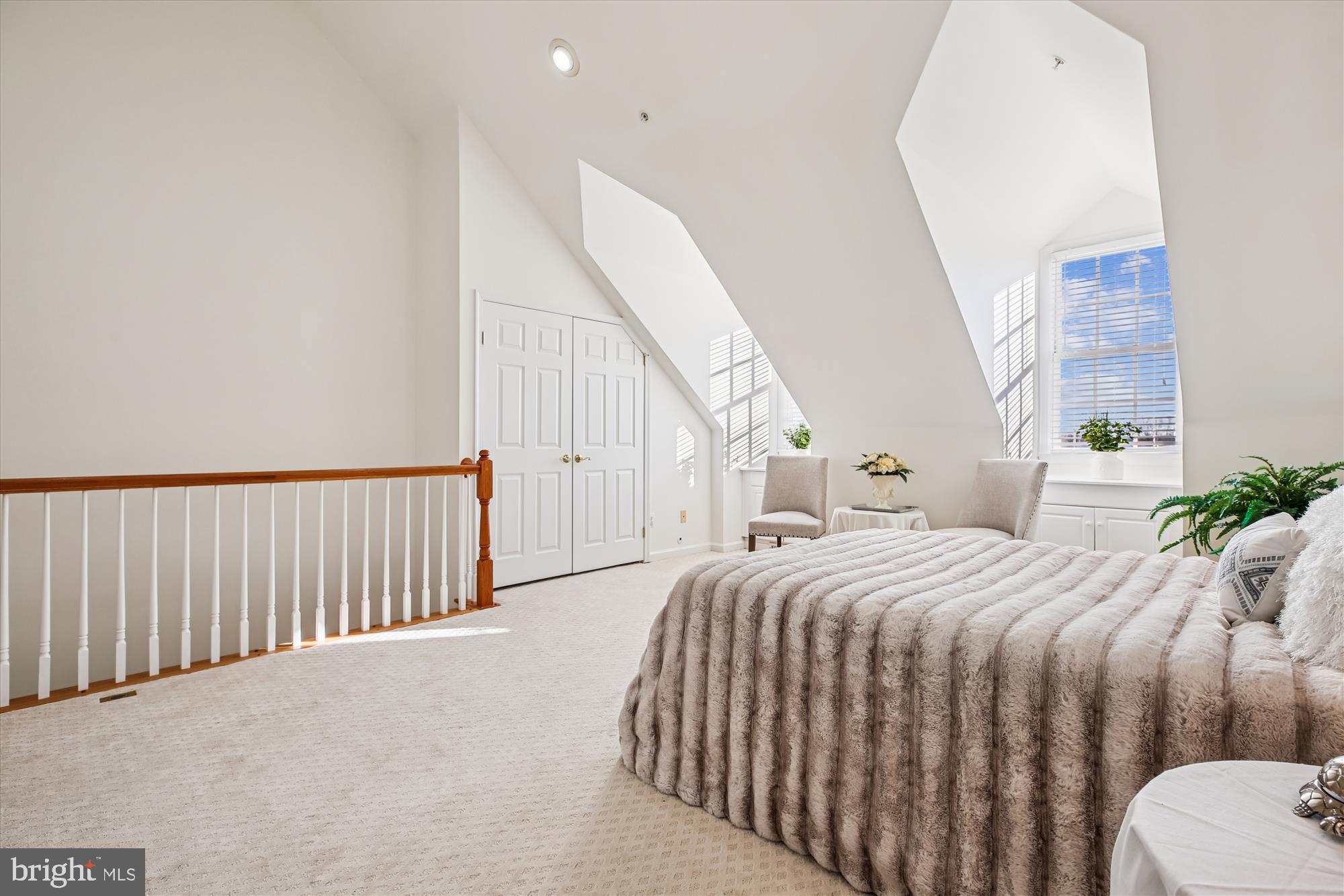 FALLSGROVE - Residential