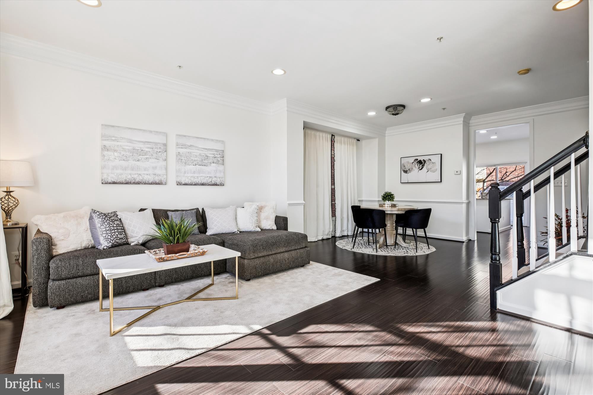 FALLSGROVE - Residential