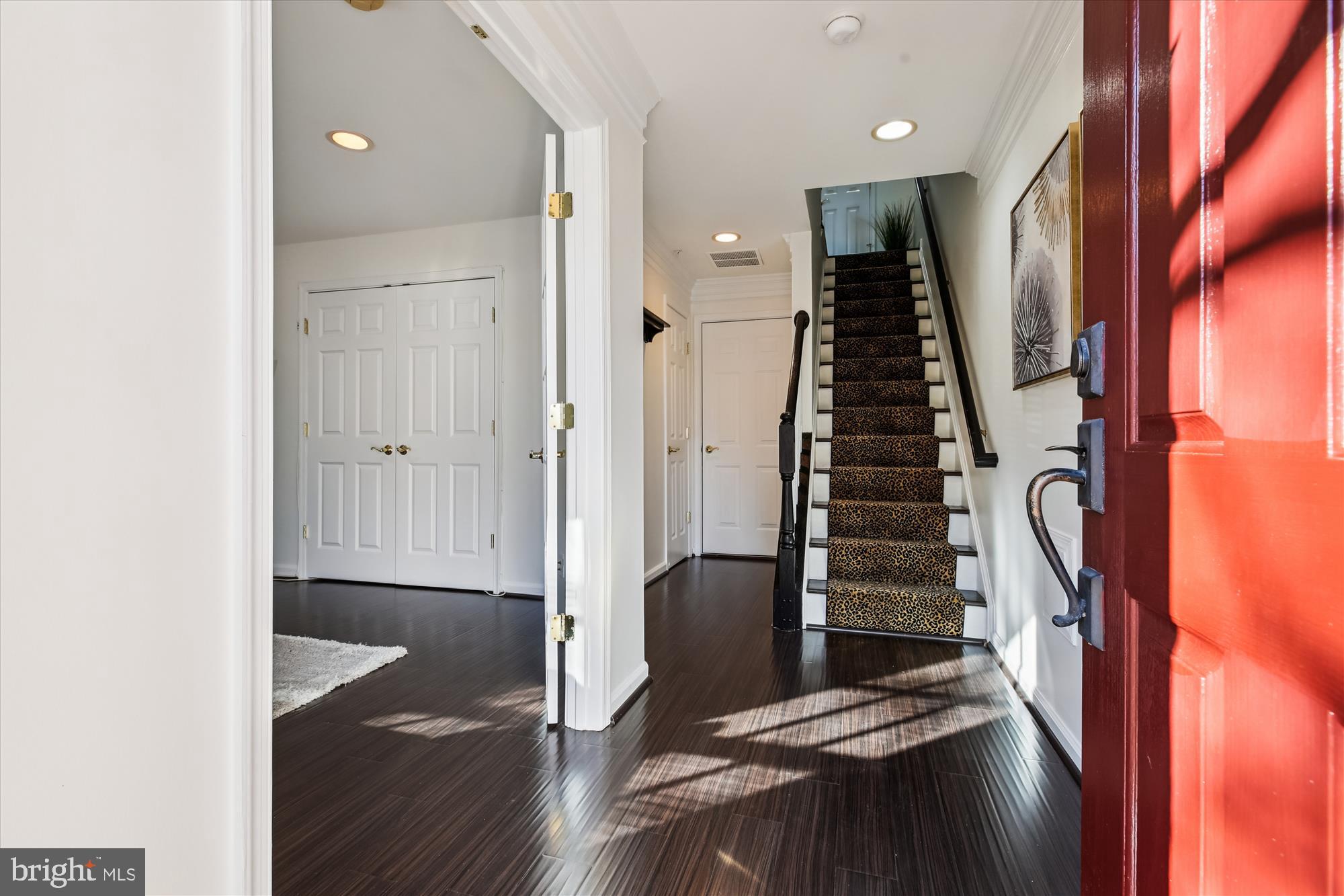 FALLSGROVE - Residential