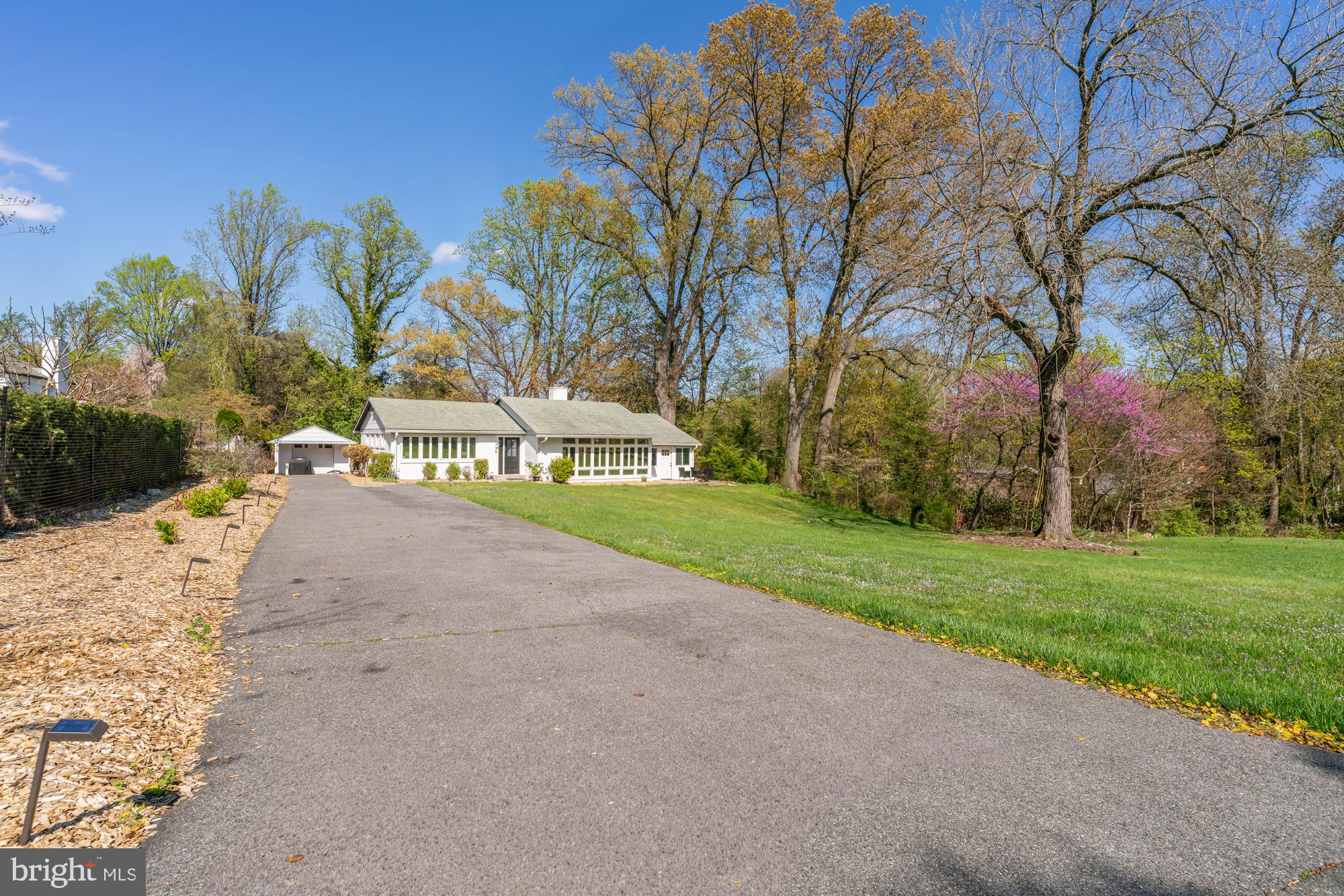 HILLANDALE - Residential