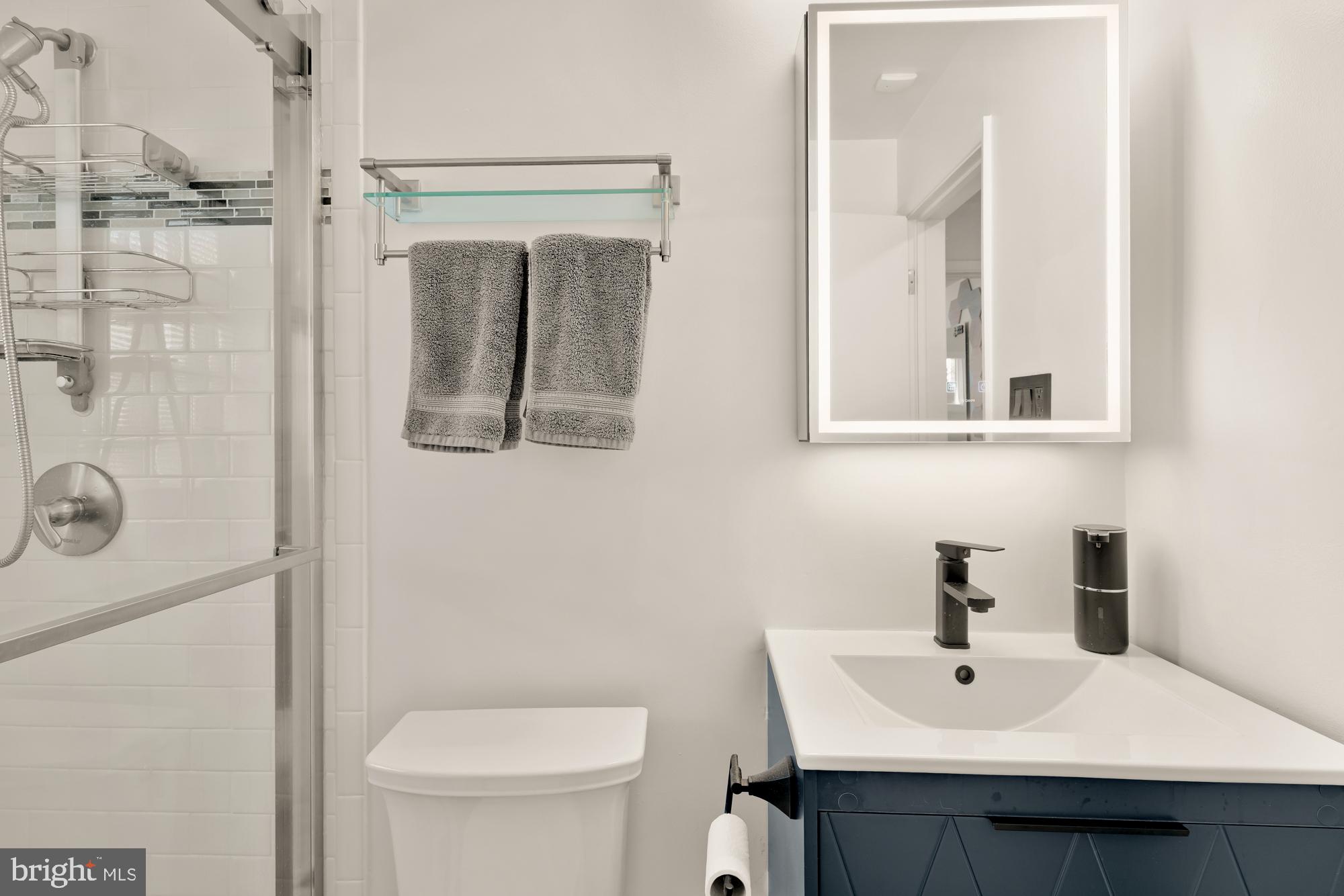 HILLANDALE - Residential