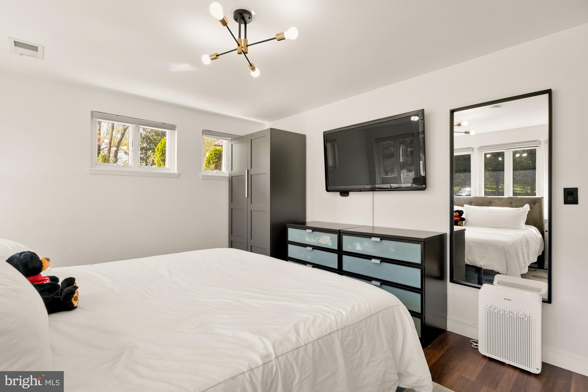 HILLANDALE - Residential