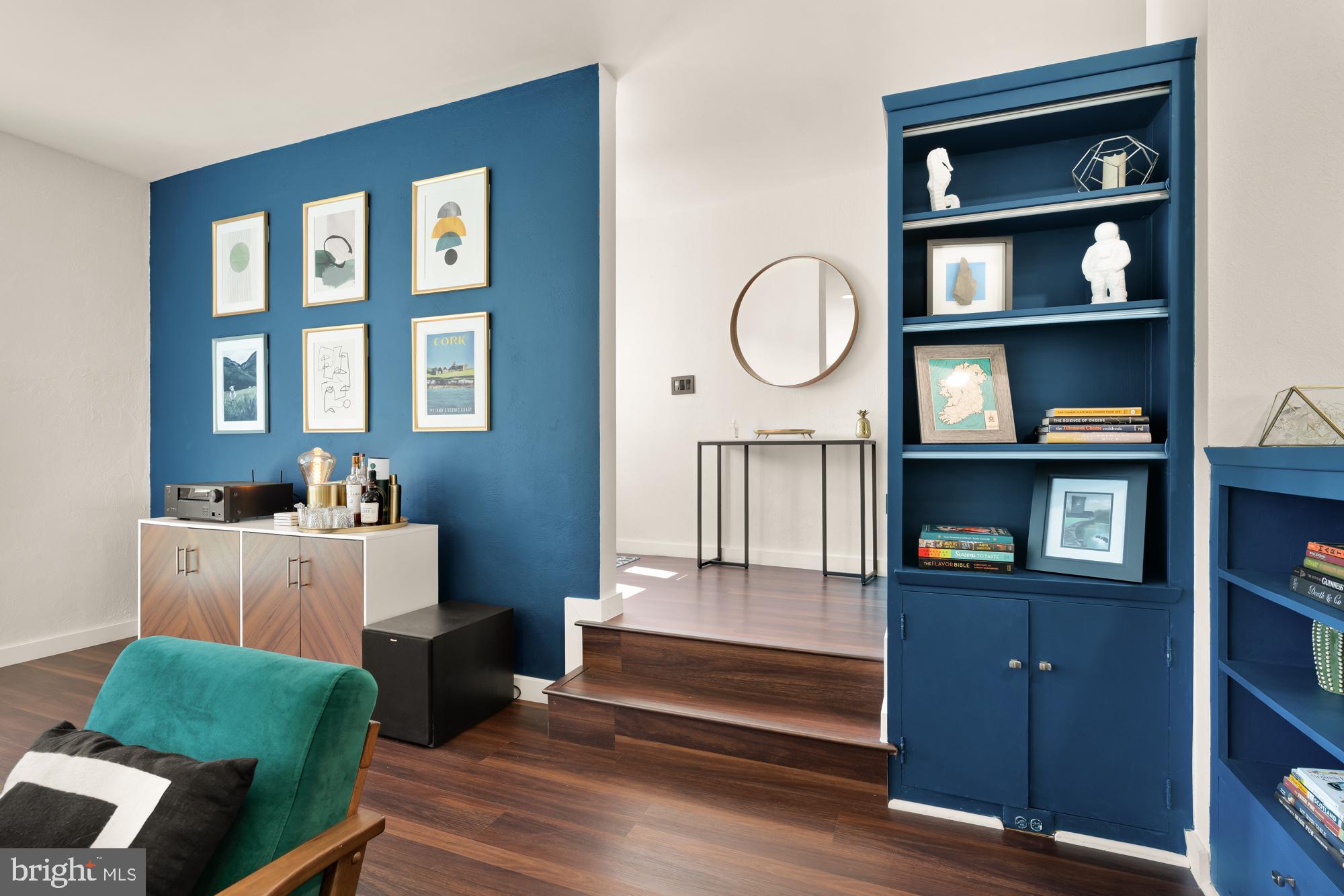 HILLANDALE - Residential