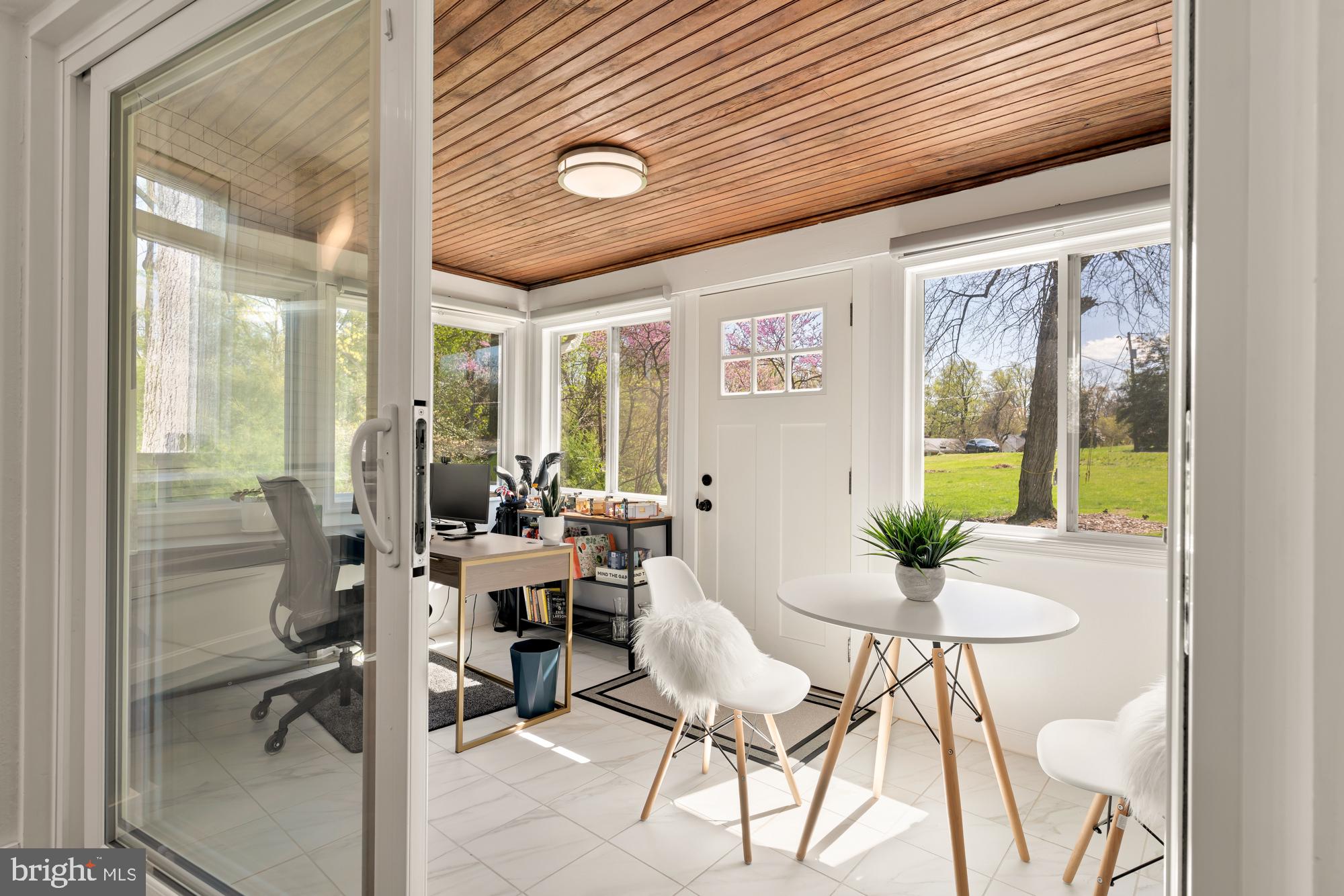 HILLANDALE - Residential