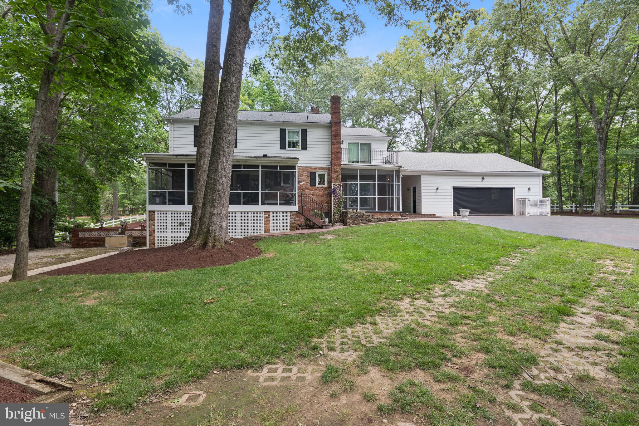 3851 FAWN LANE