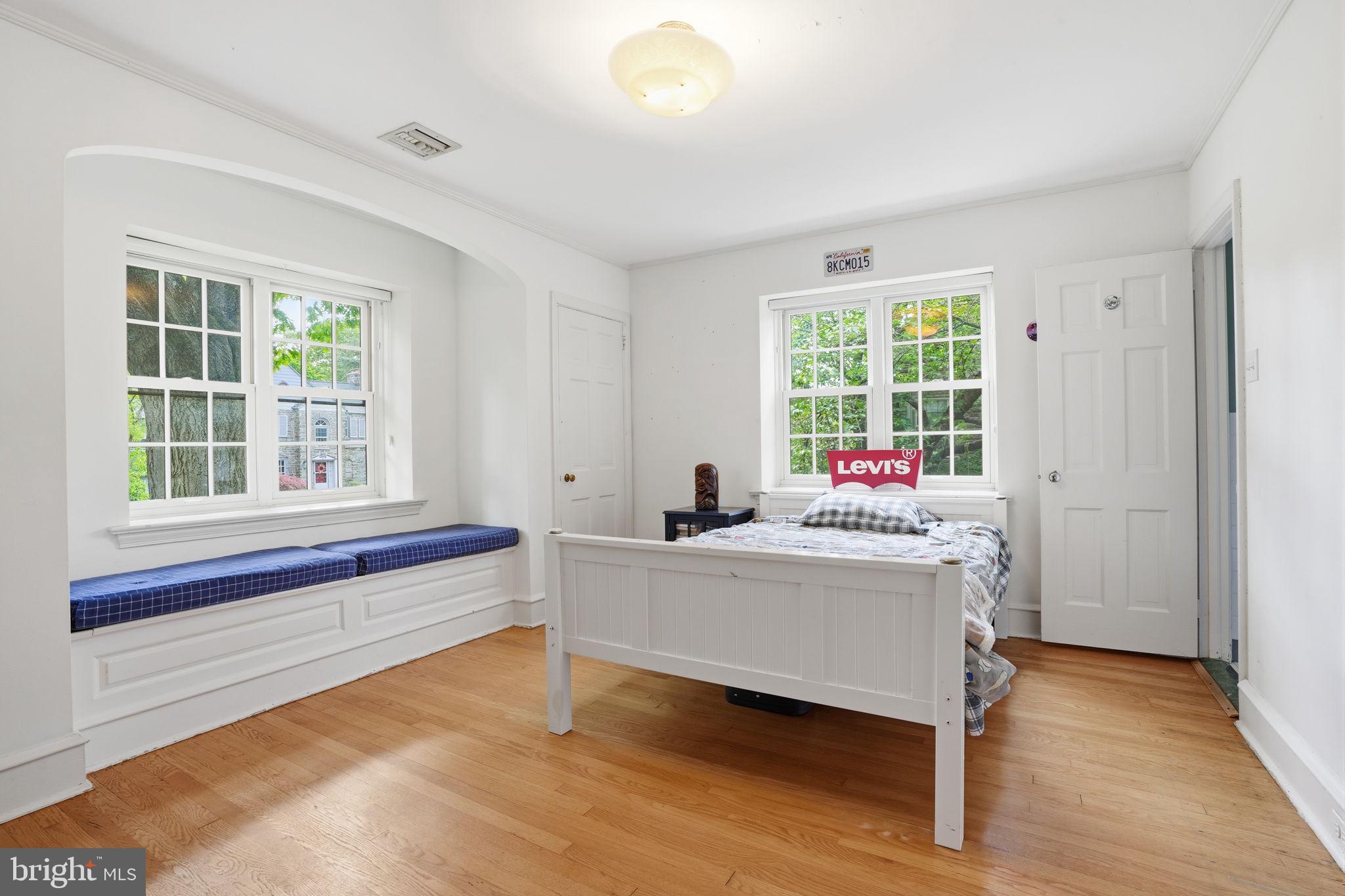 ELKINS PARK - Residential