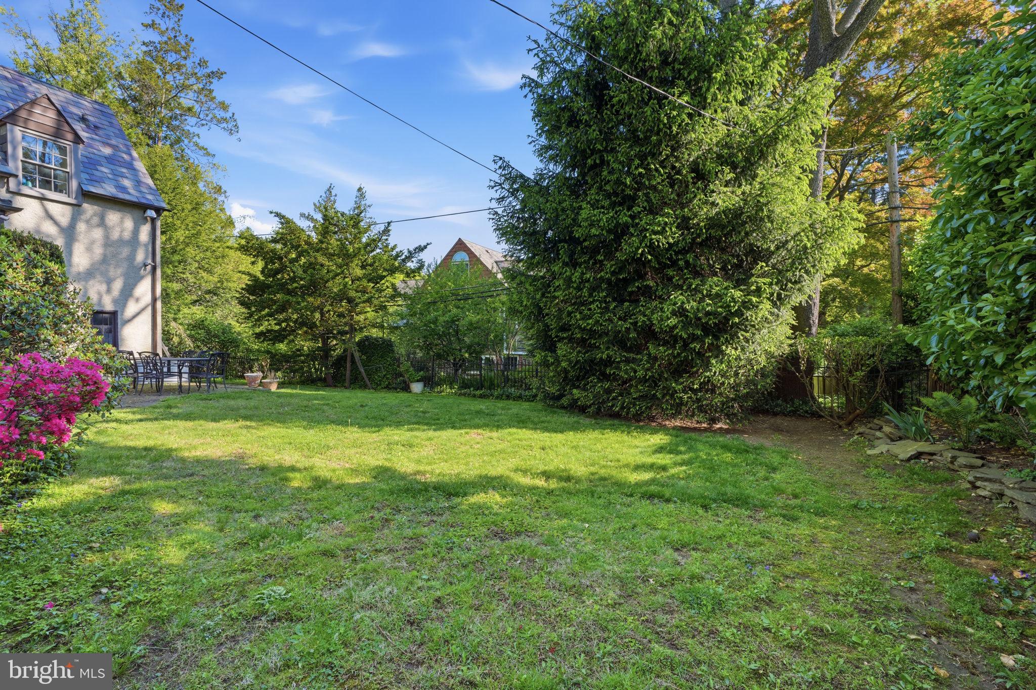 ELKINS PARK - Residential