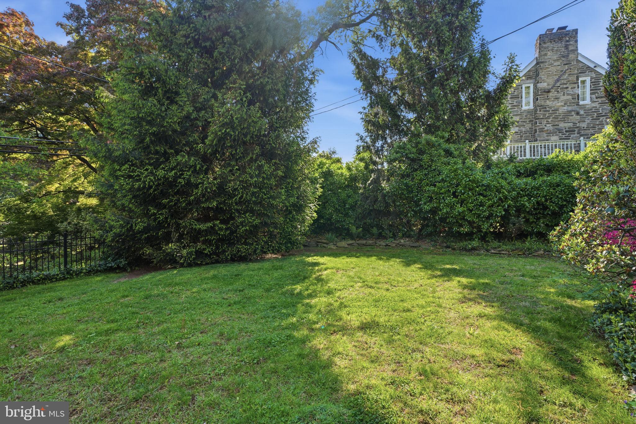 ELKINS PARK - Residential