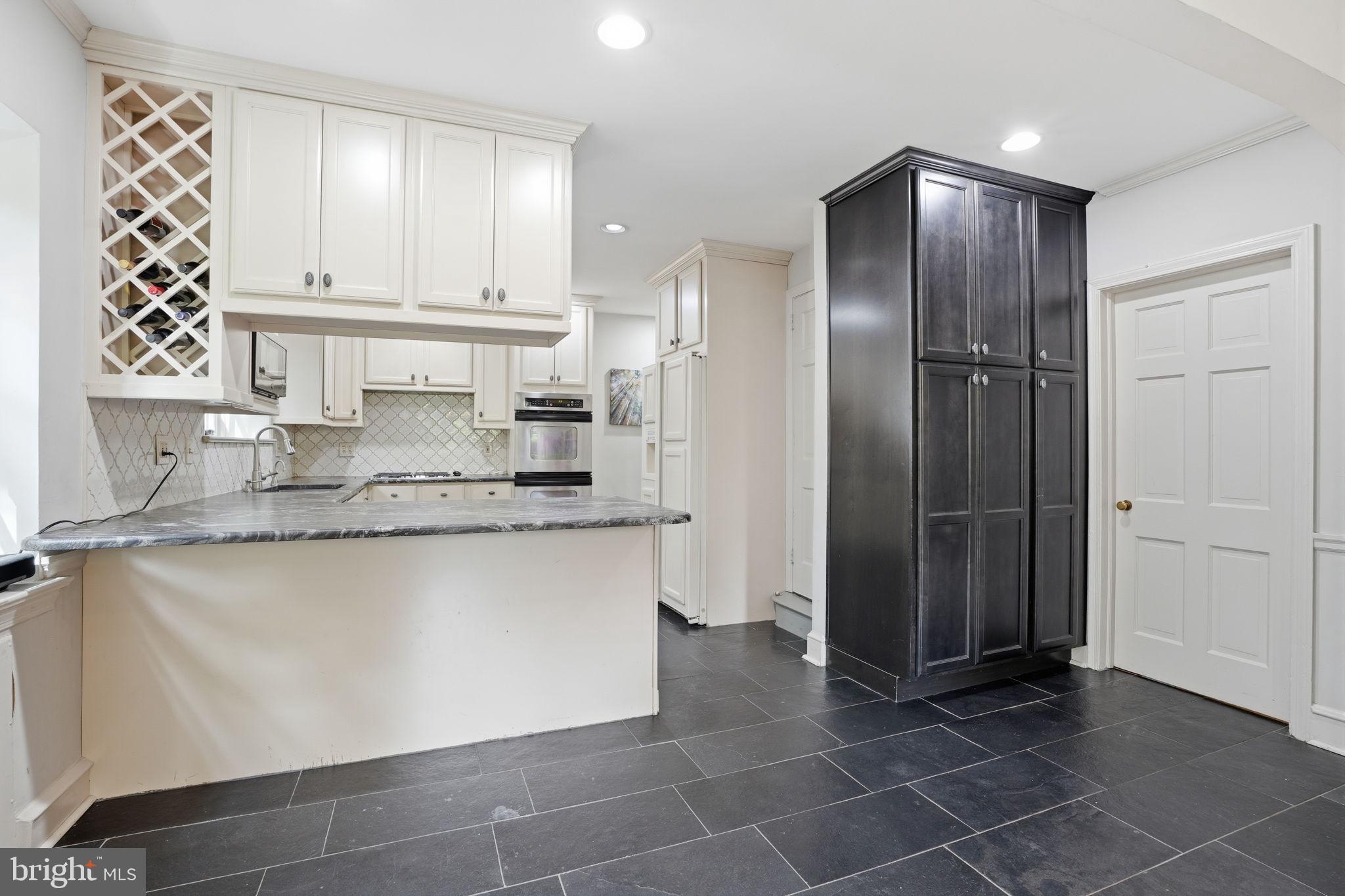 ELKINS PARK - Residential