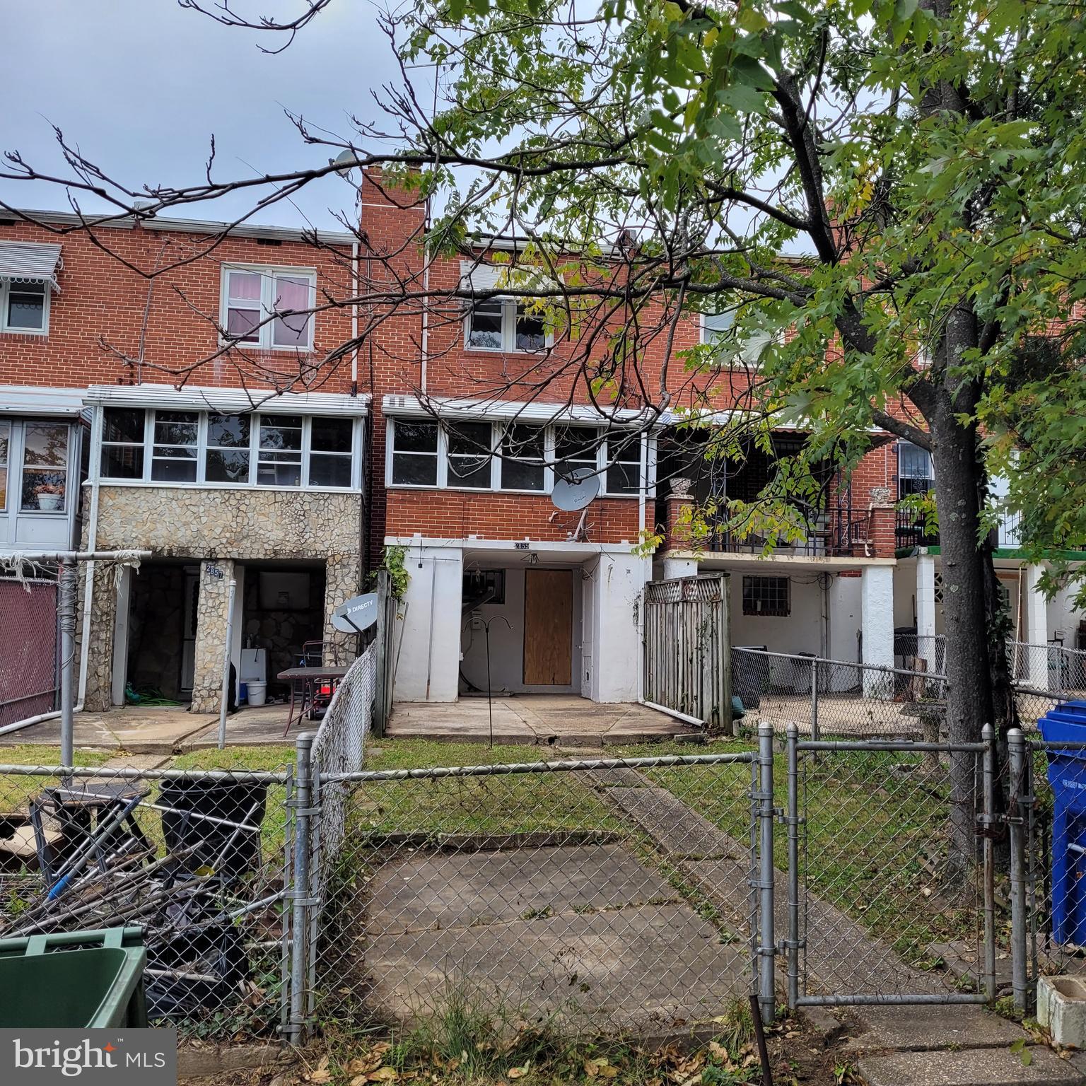 PARKLANE - Residential