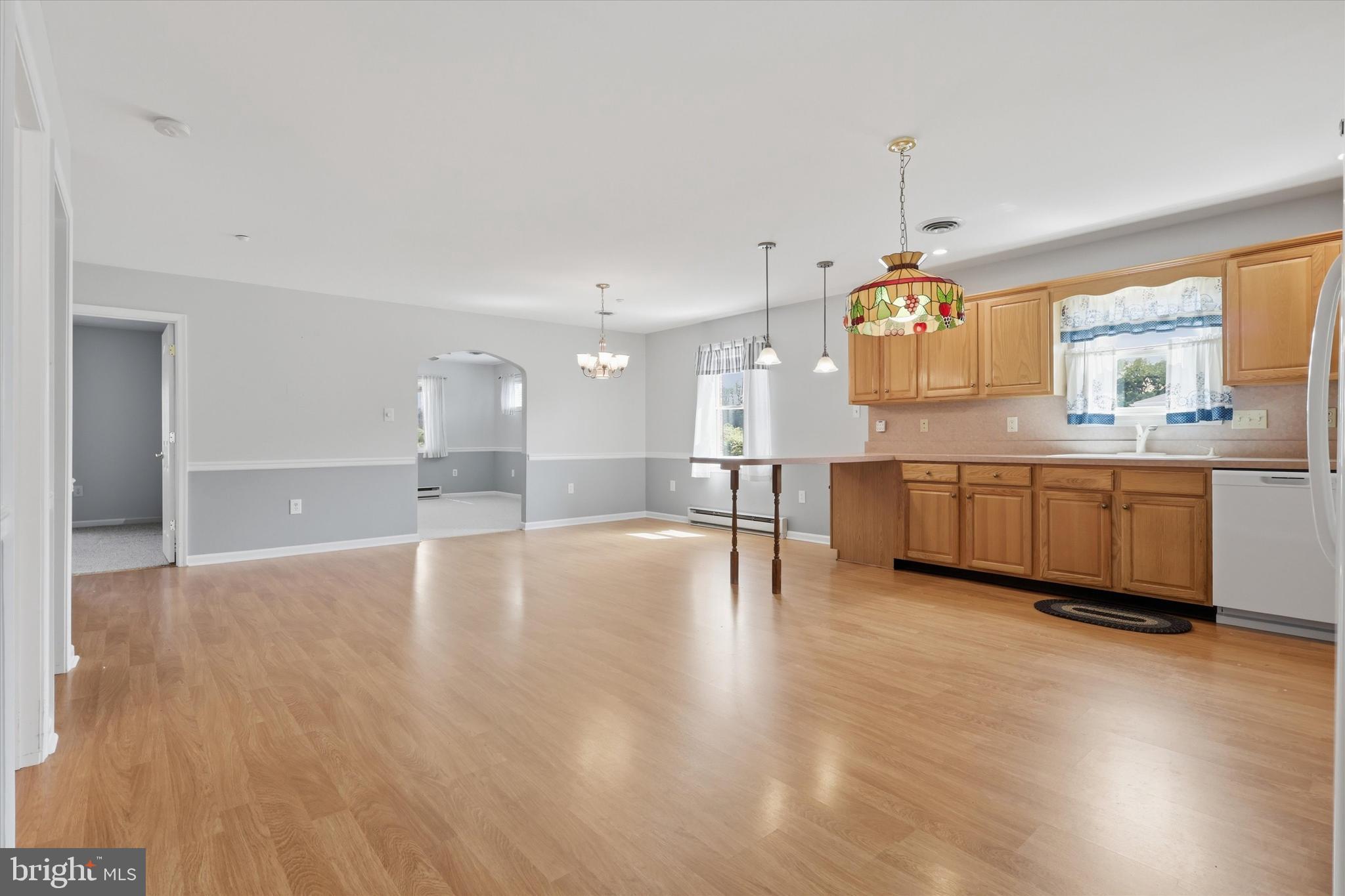 SOUTH POINTE - Residential