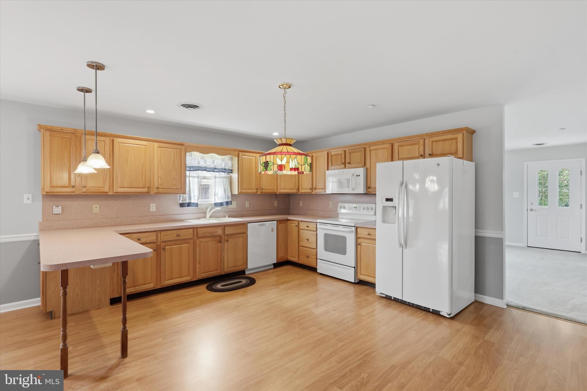 SOUTH POINTE - Residential