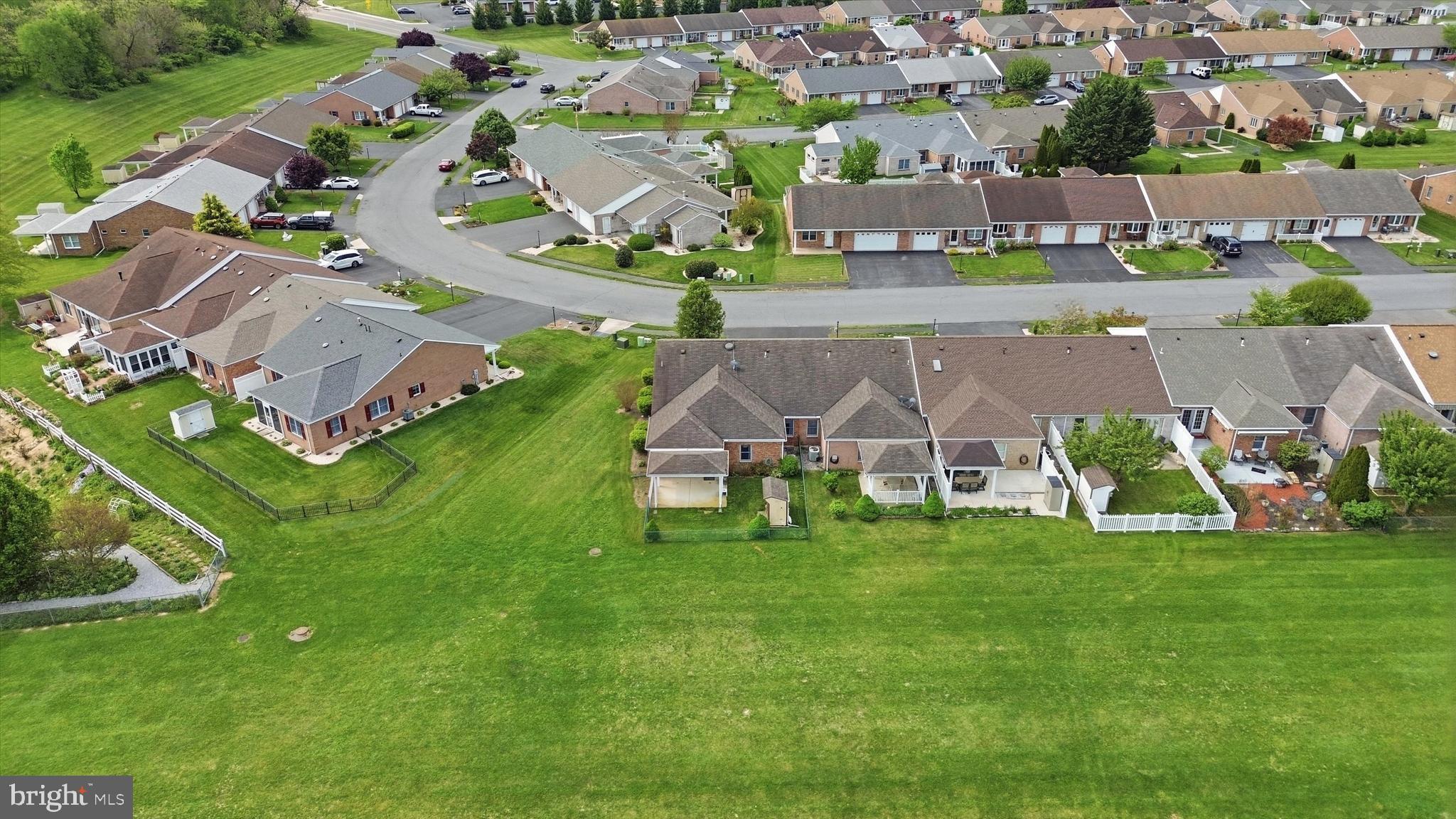 SOUTH POINTE - Residential