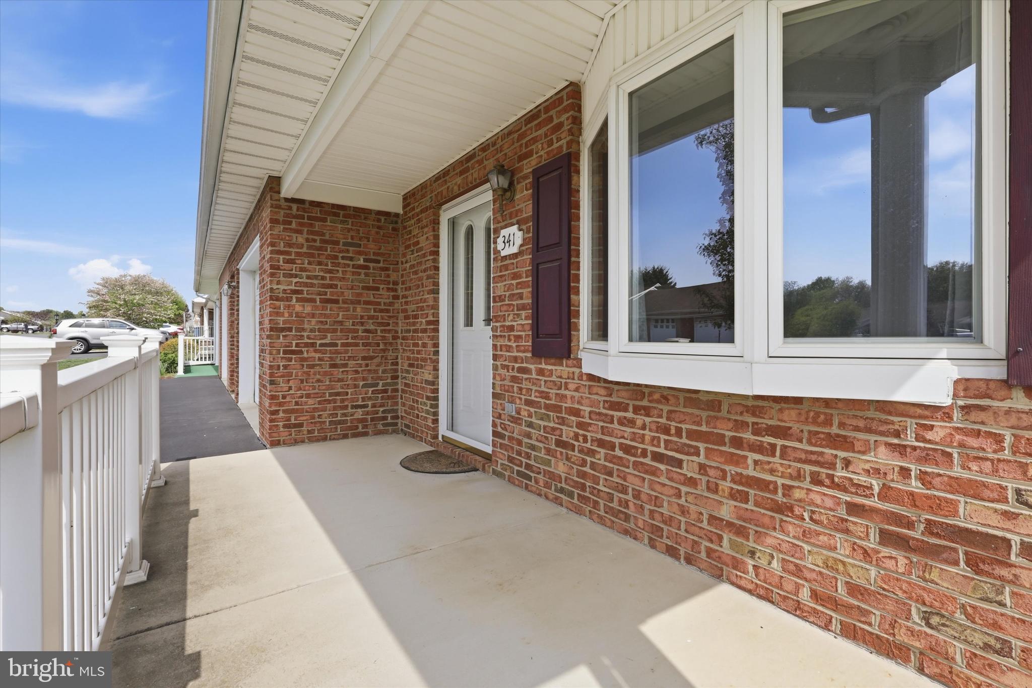 SOUTH POINTE - Residential