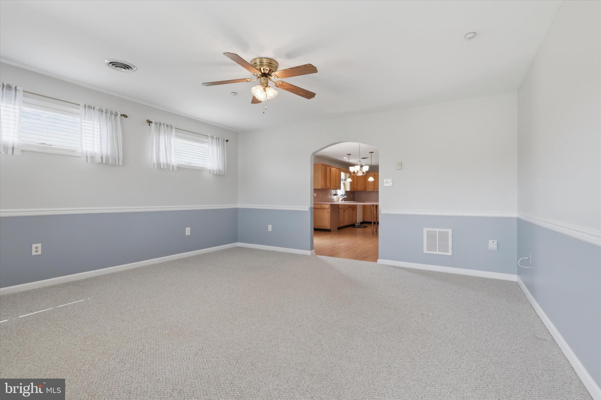 SOUTH POINTE - Residential