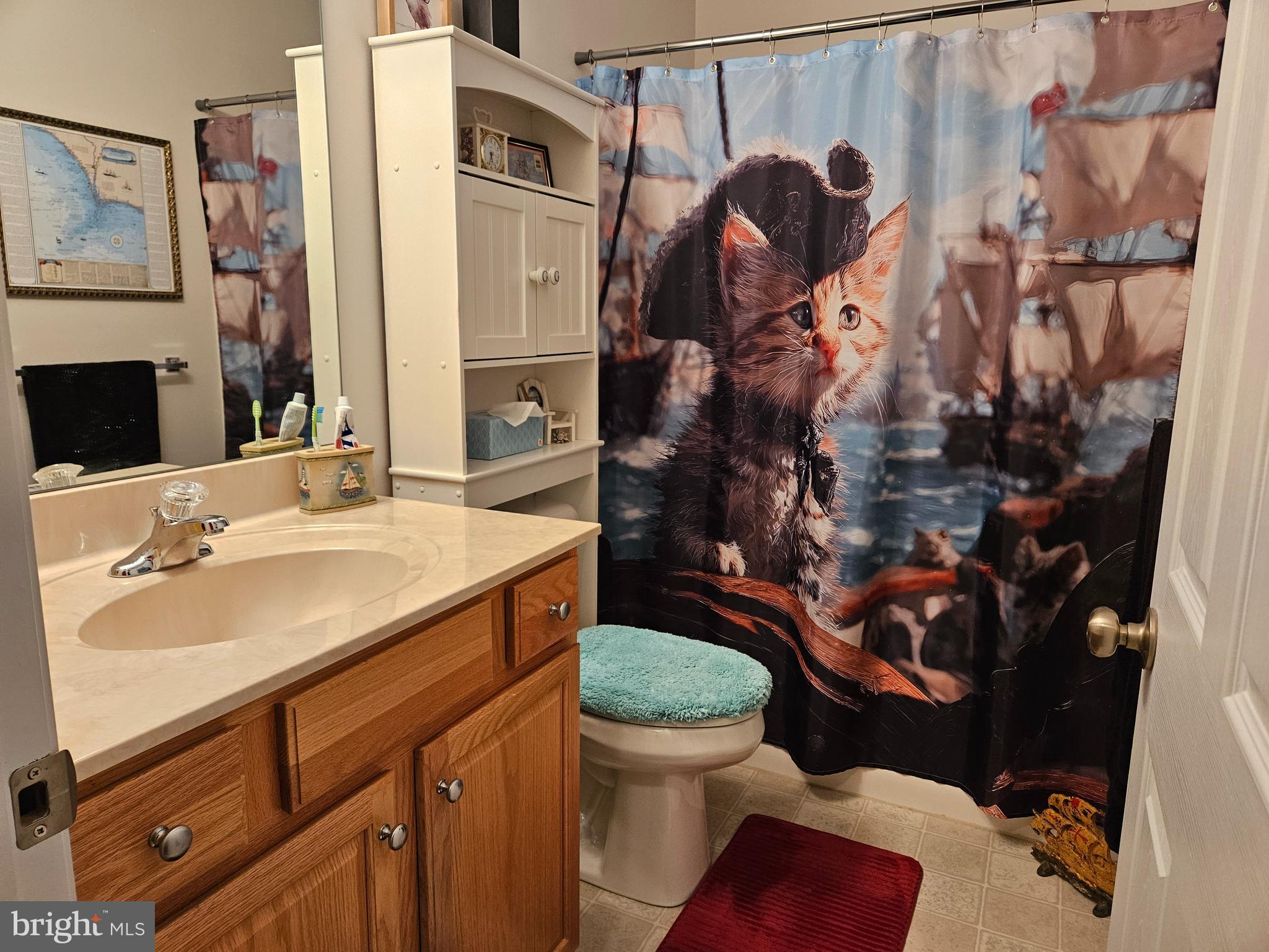 COUNTRY MANOR - Residential