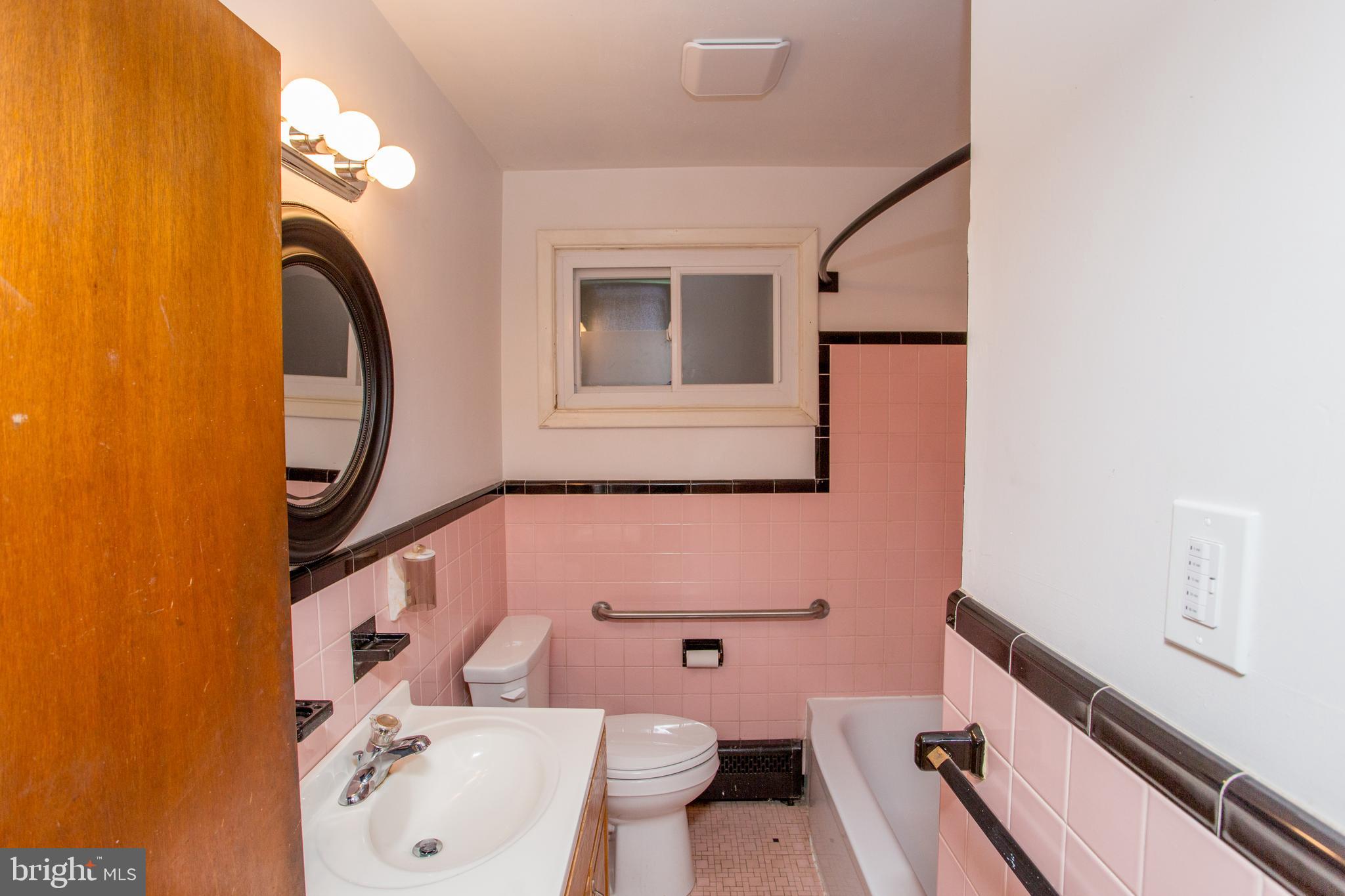 COUNTY LINE PARK - Residential