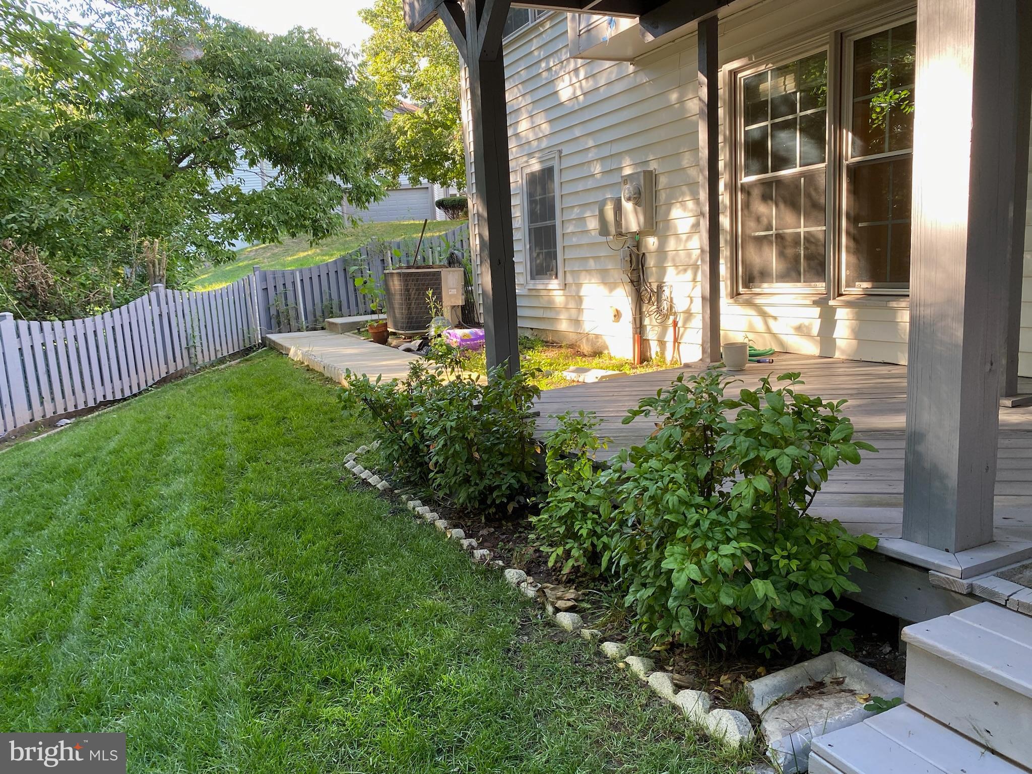 GREEN TRAILS - Residential Lease