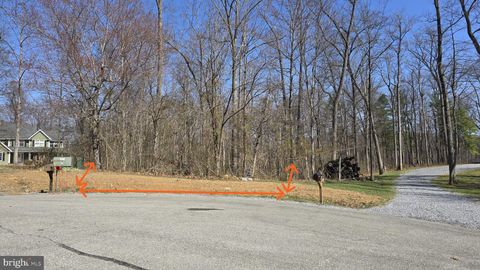 NIMITZ LANE HEDGESVILLE WV 25427