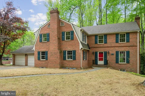 7604 Hackamore Dr, Potomac, MD MLS: MDMC2173646