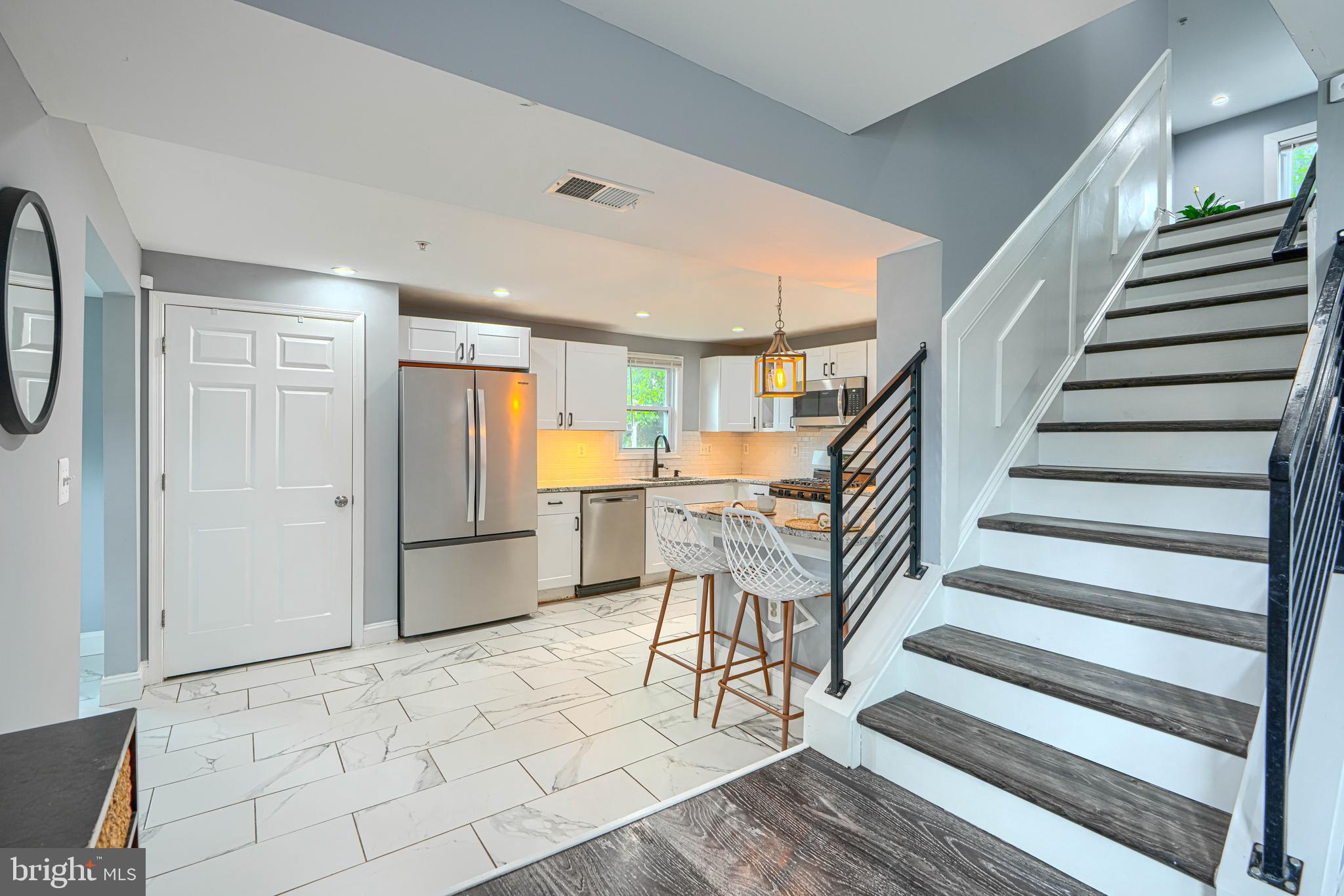 ELKRIDGE TOWN CENTER - Residential