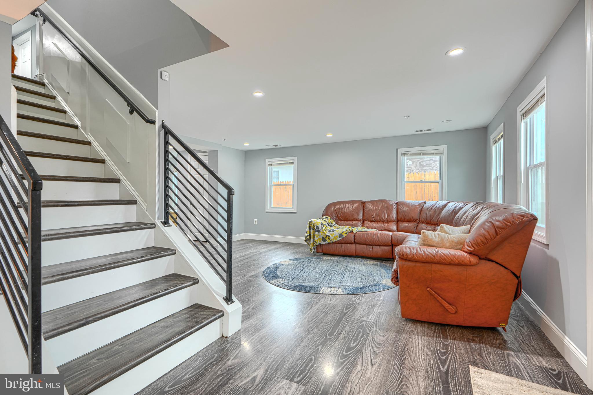 ELKRIDGE TOWN CENTER - Residential