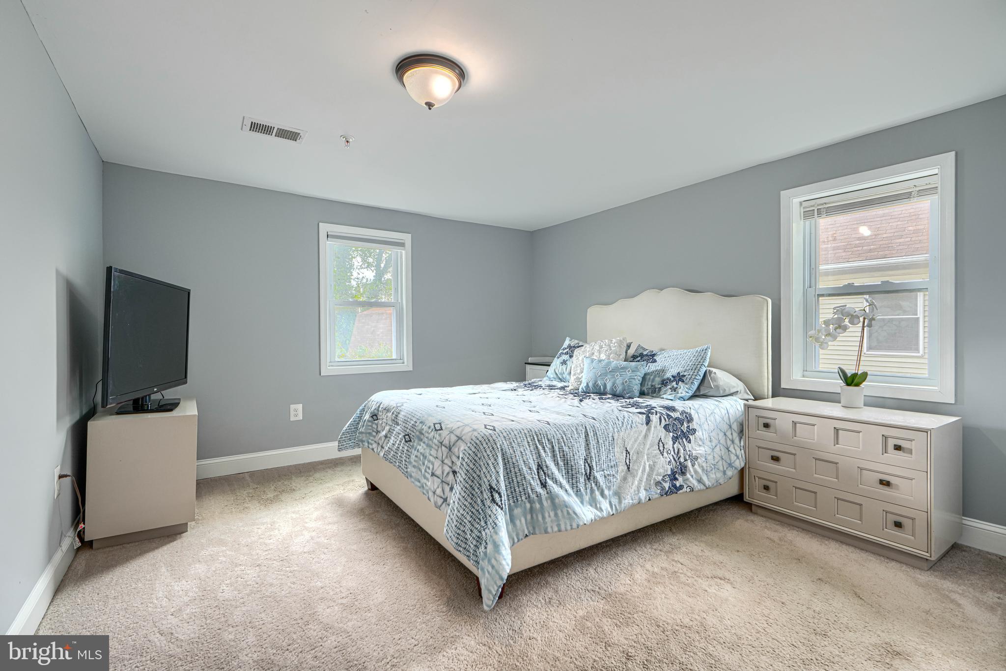 ELKRIDGE TOWN CENTER - Residential