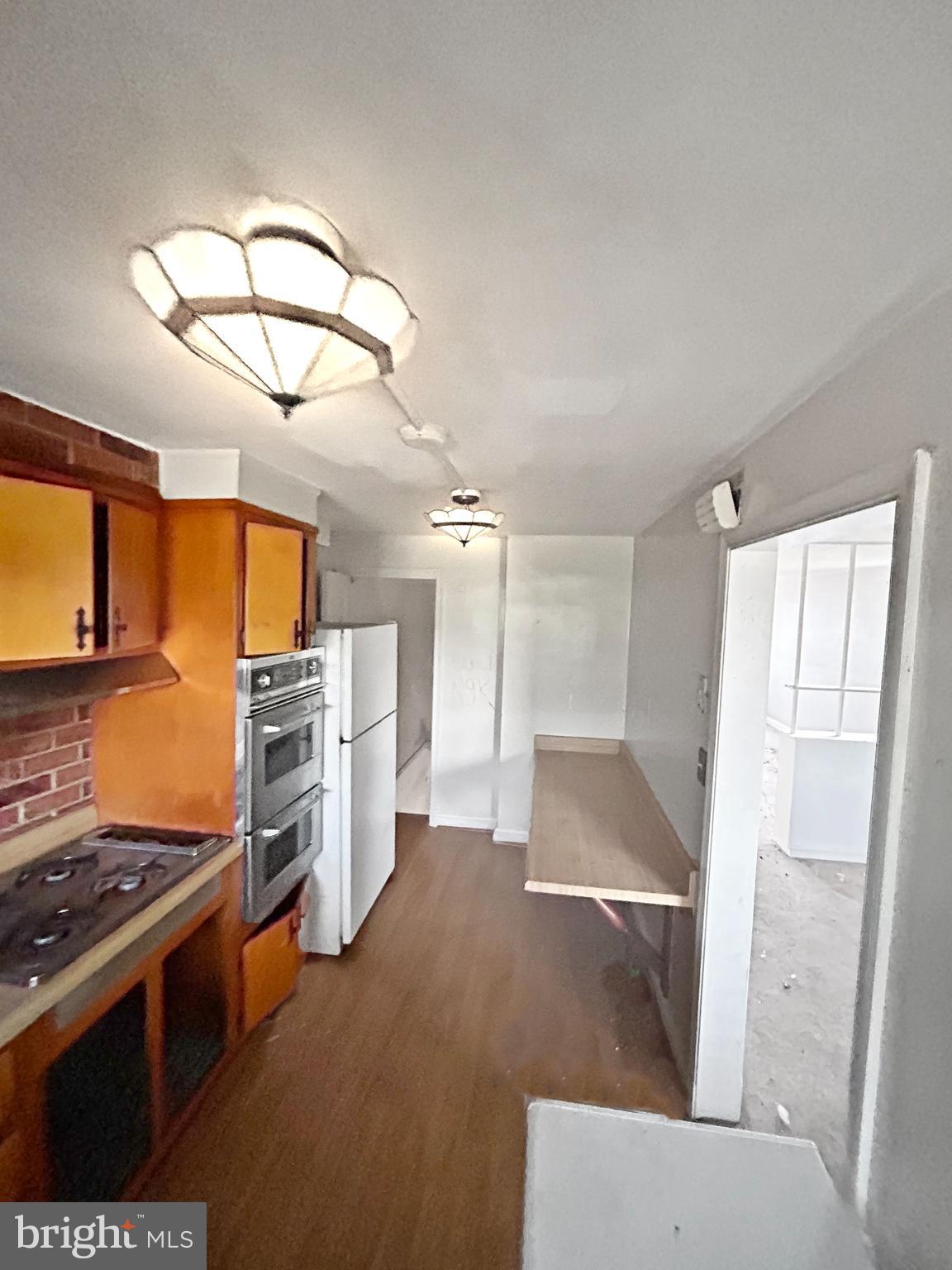 EASTFIELD - Residential