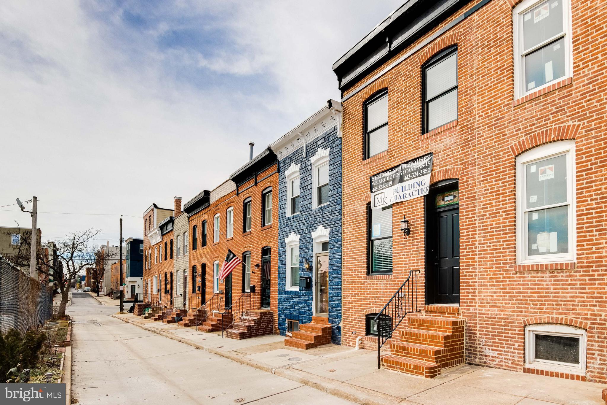 LOCUST POINT - Residential