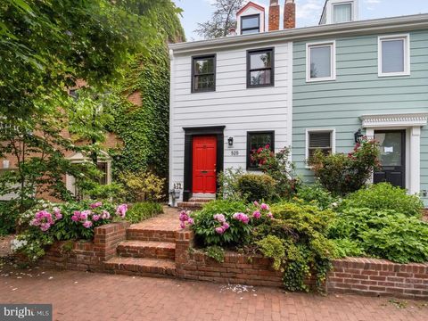 525 6TH STREET SE WASHINGTON DC 20003