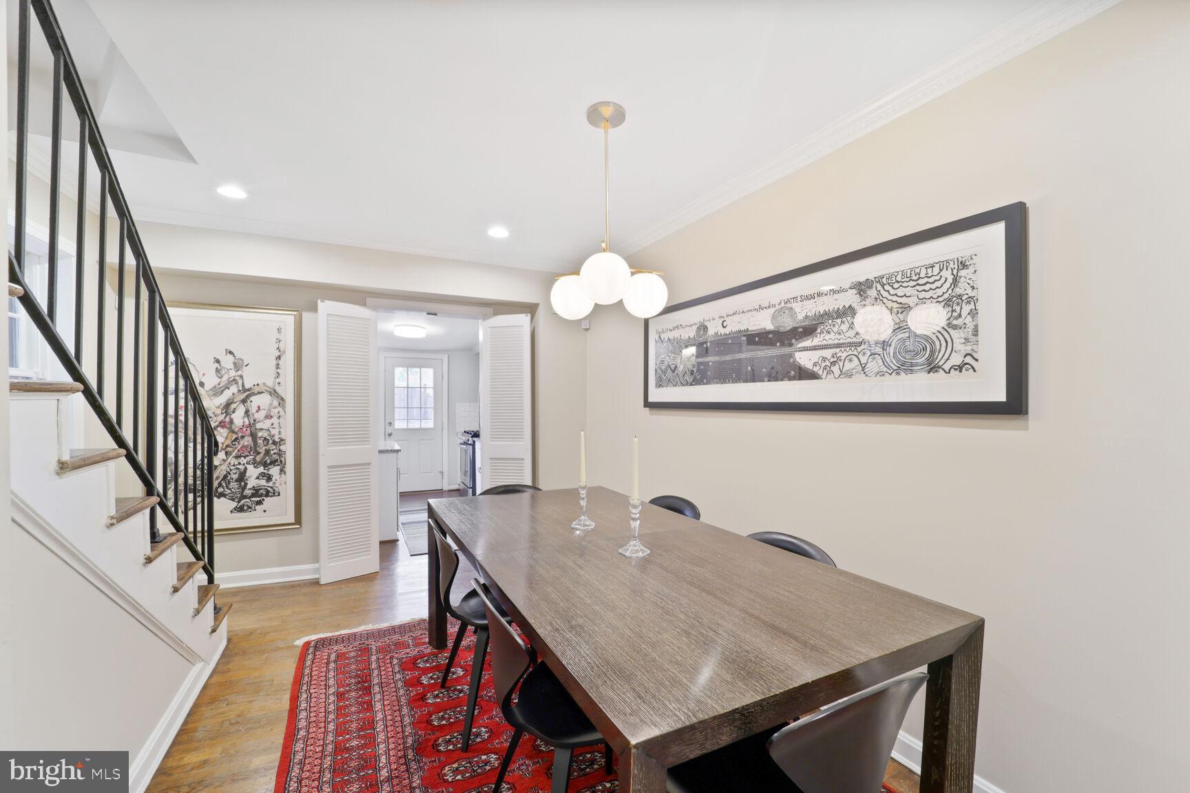 525 6TH STREET SE