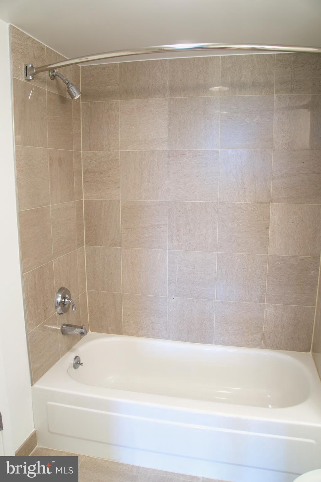 CHASE AT BETHESDA CODM - Residential Lease