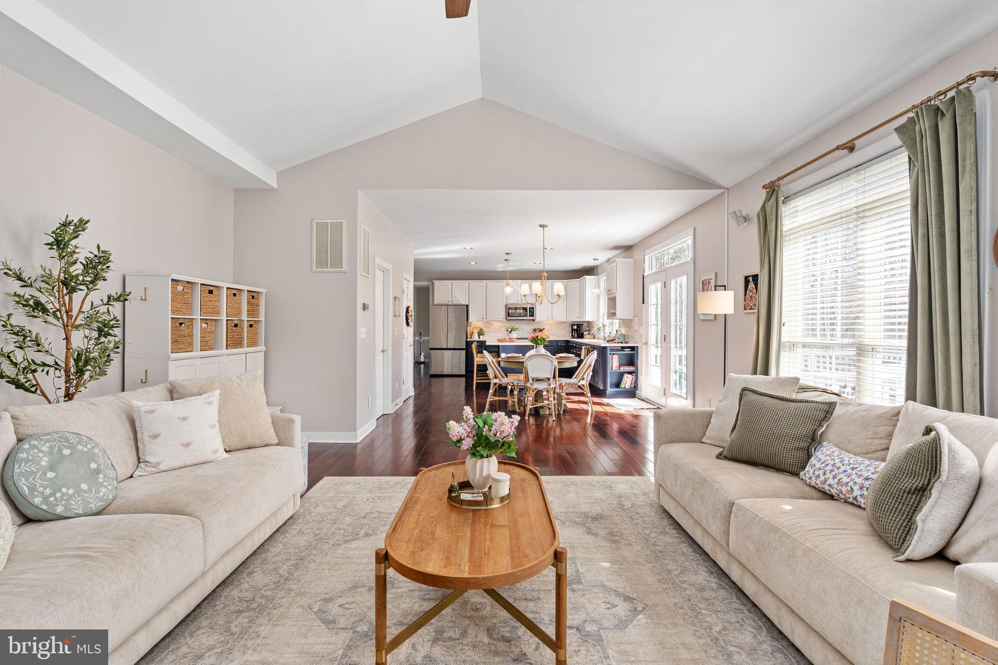 AUGUSTINE NORTH - Residential