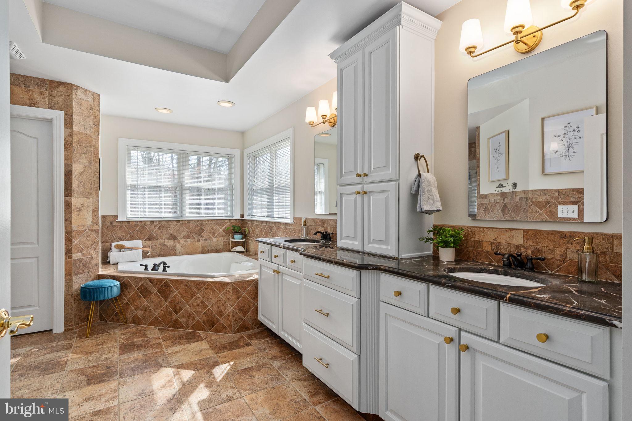 AUGUSTINE NORTH - Residential