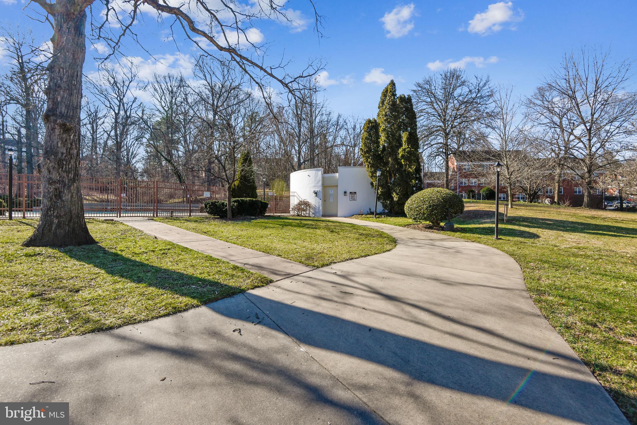 PARKFAIRFAX - Residential