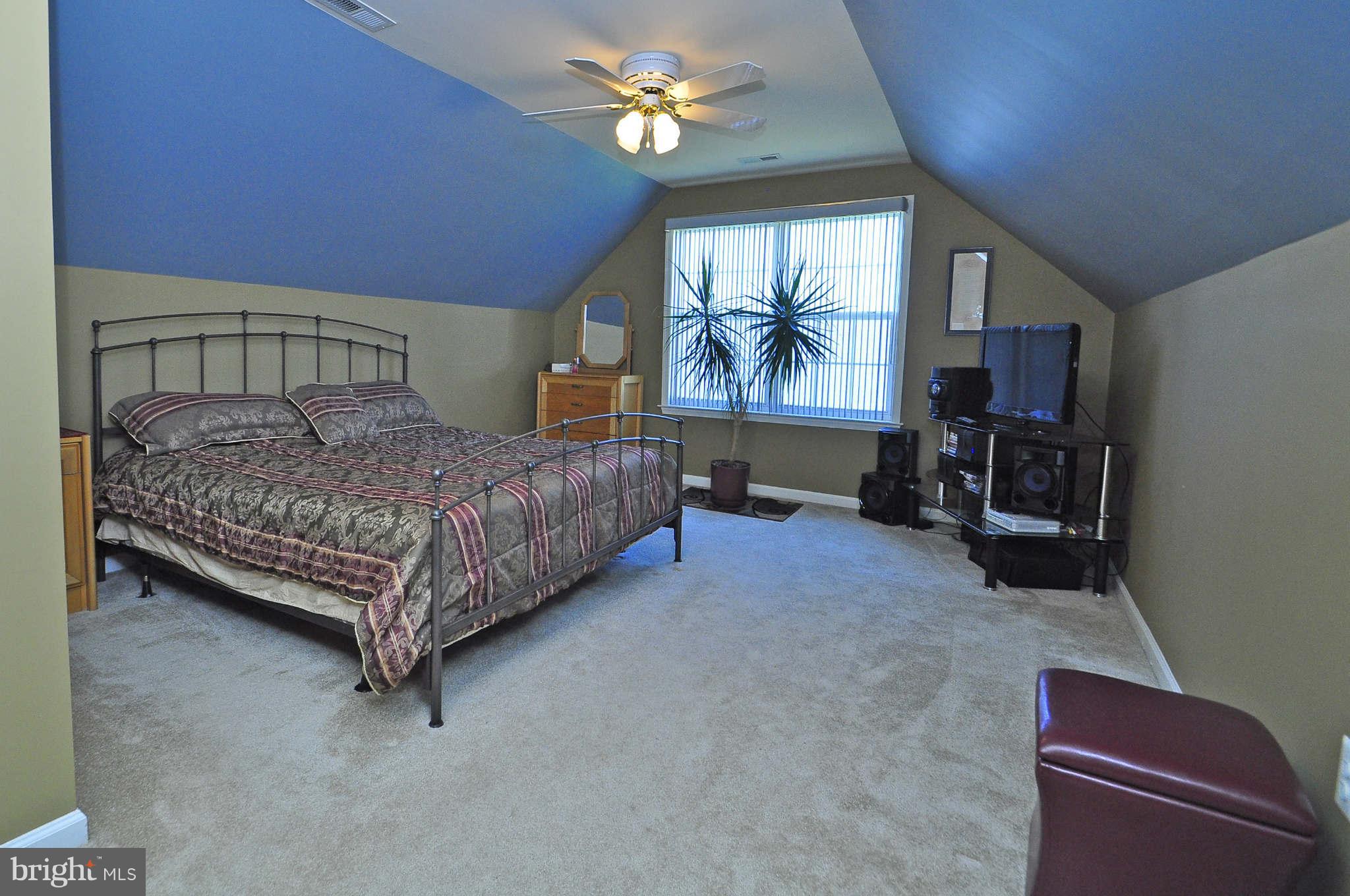 AUSTIN RIDGE - Residential