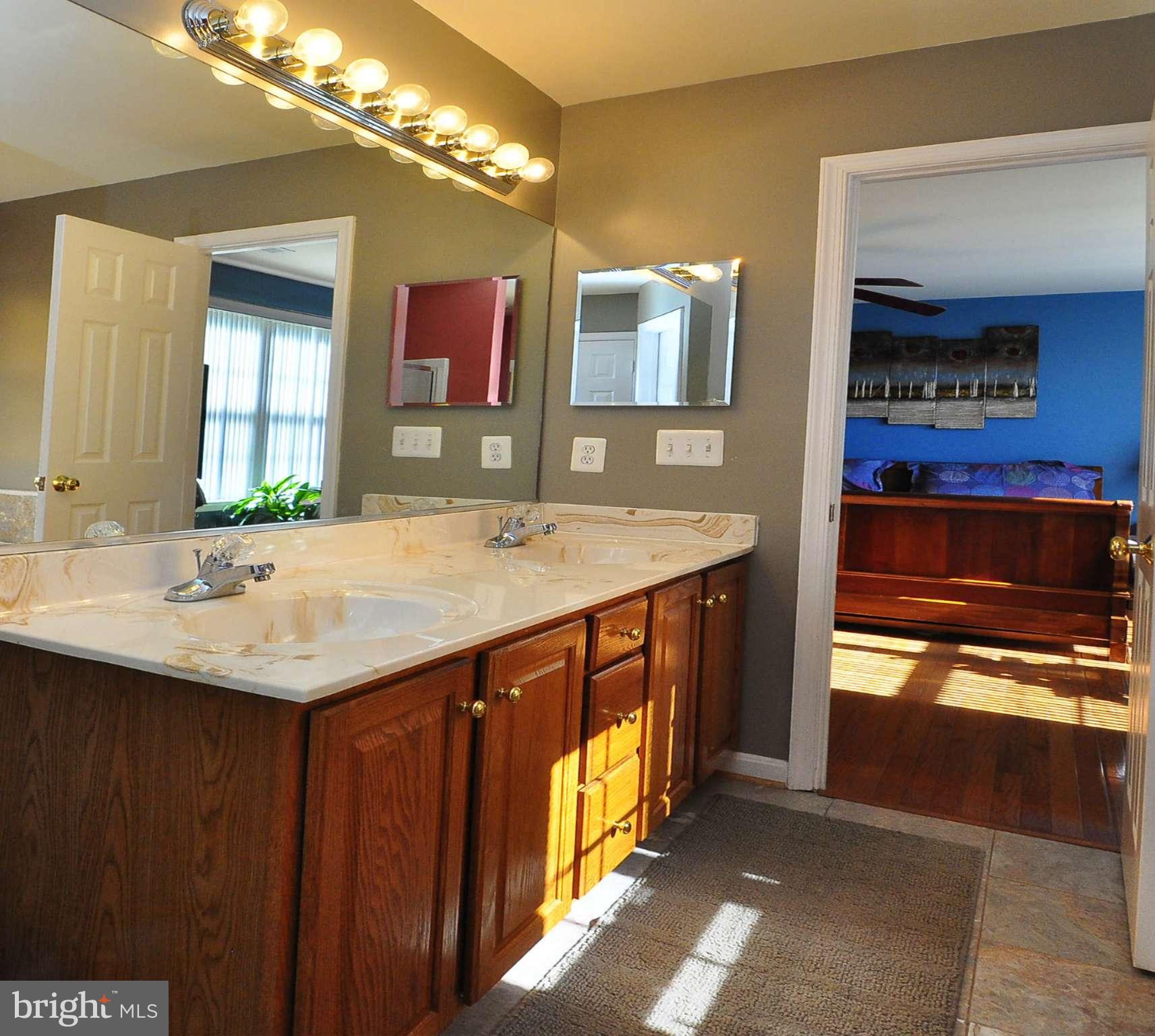 AUSTIN RIDGE - Residential